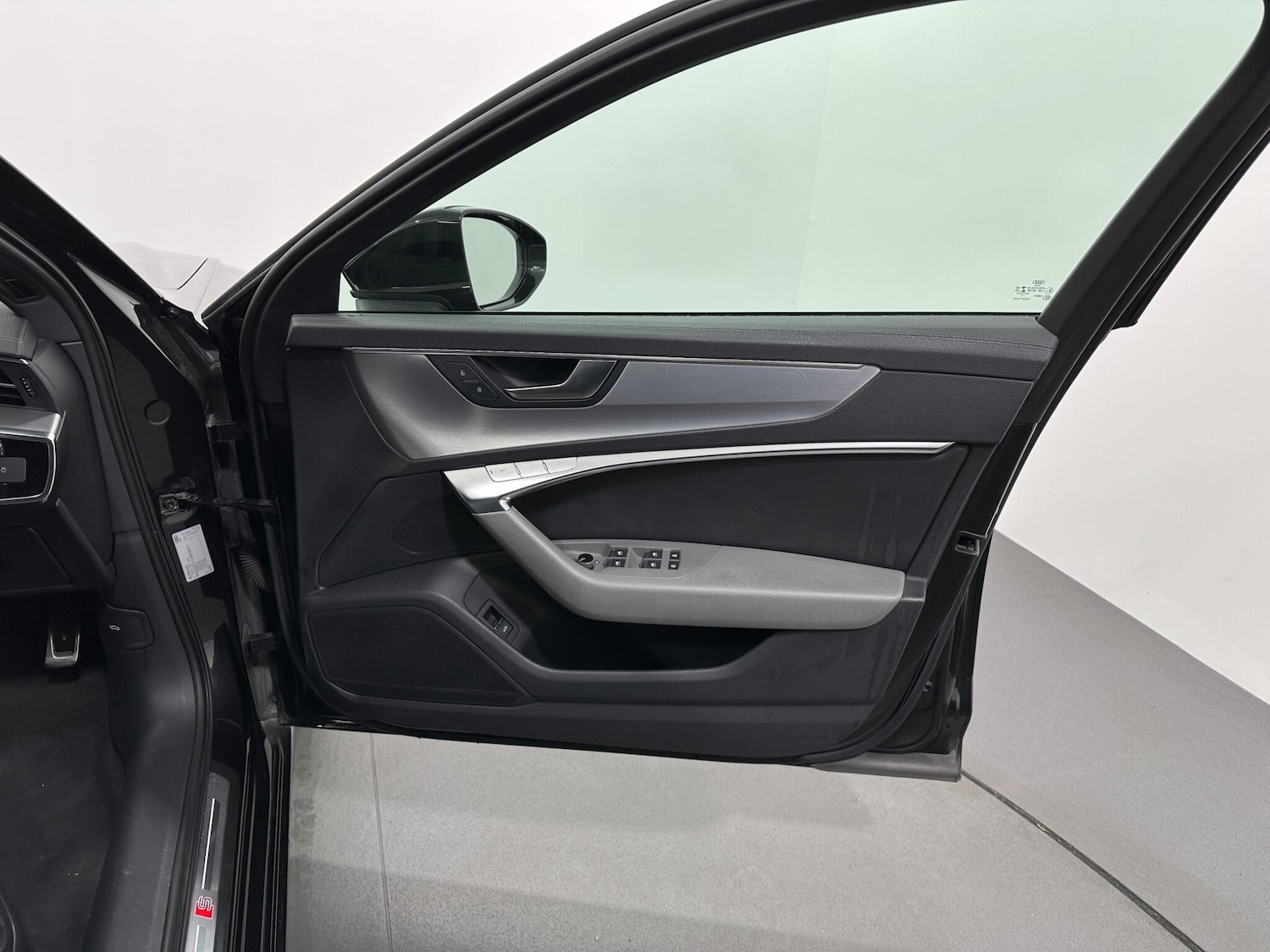 Used Audi A6 2019 for sale - 76878516: Photo 32