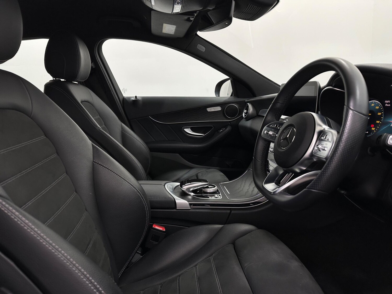 Used Mercedes-Benz C Class 2018 for sale - 77509965: Photo 34