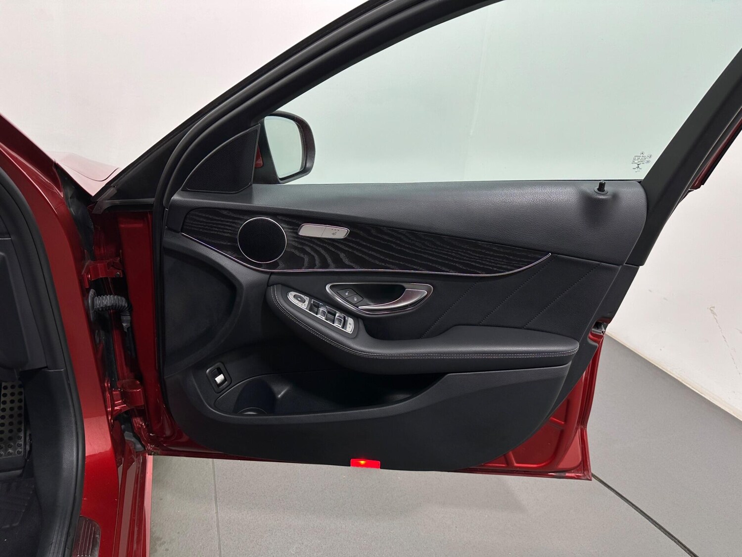 Used Mercedes-Benz C Class 2018 for sale - 77509965: Photo 36