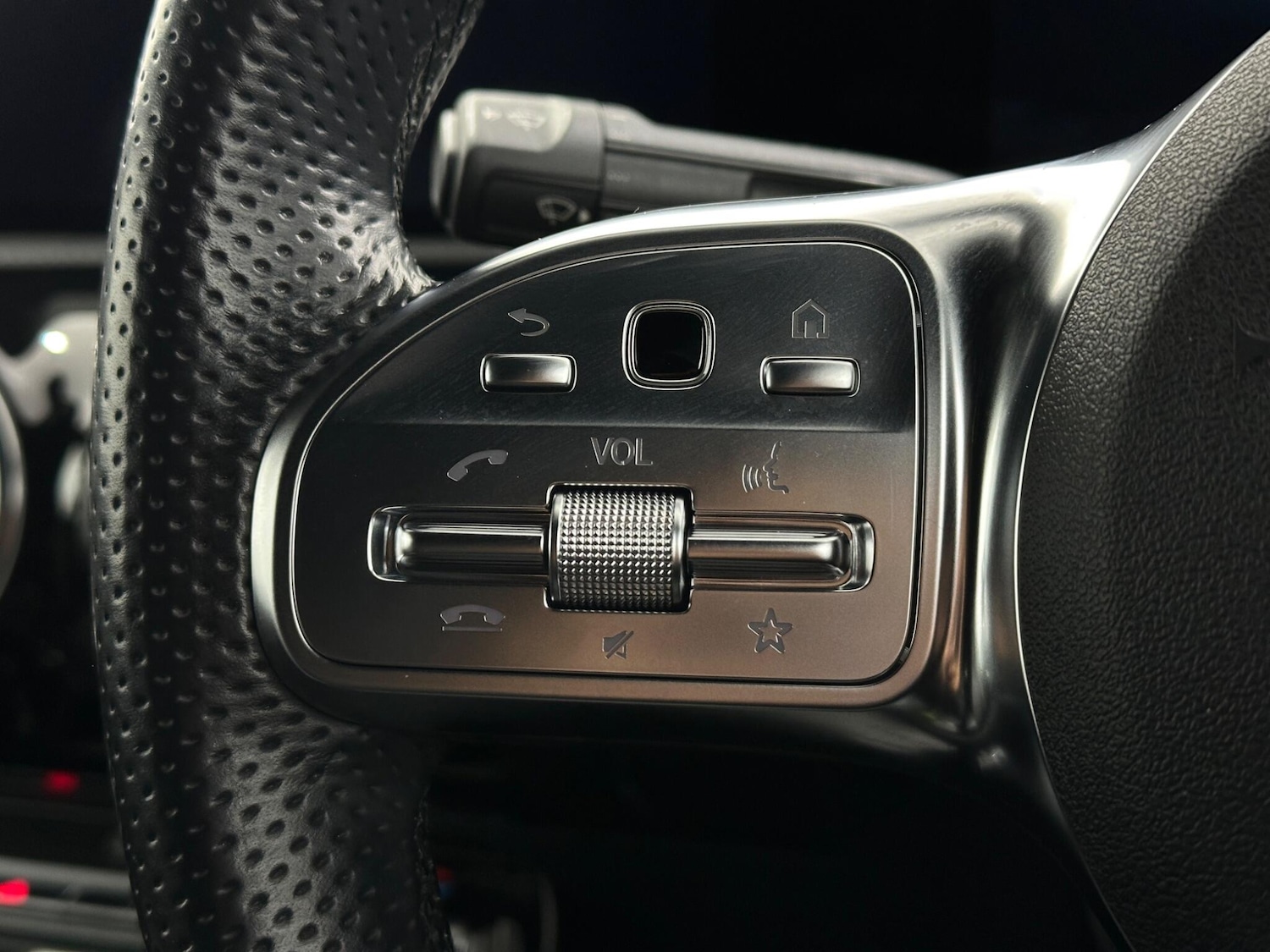 Used Mercedes-Benz CLA for sale - 77215438: Photo 13