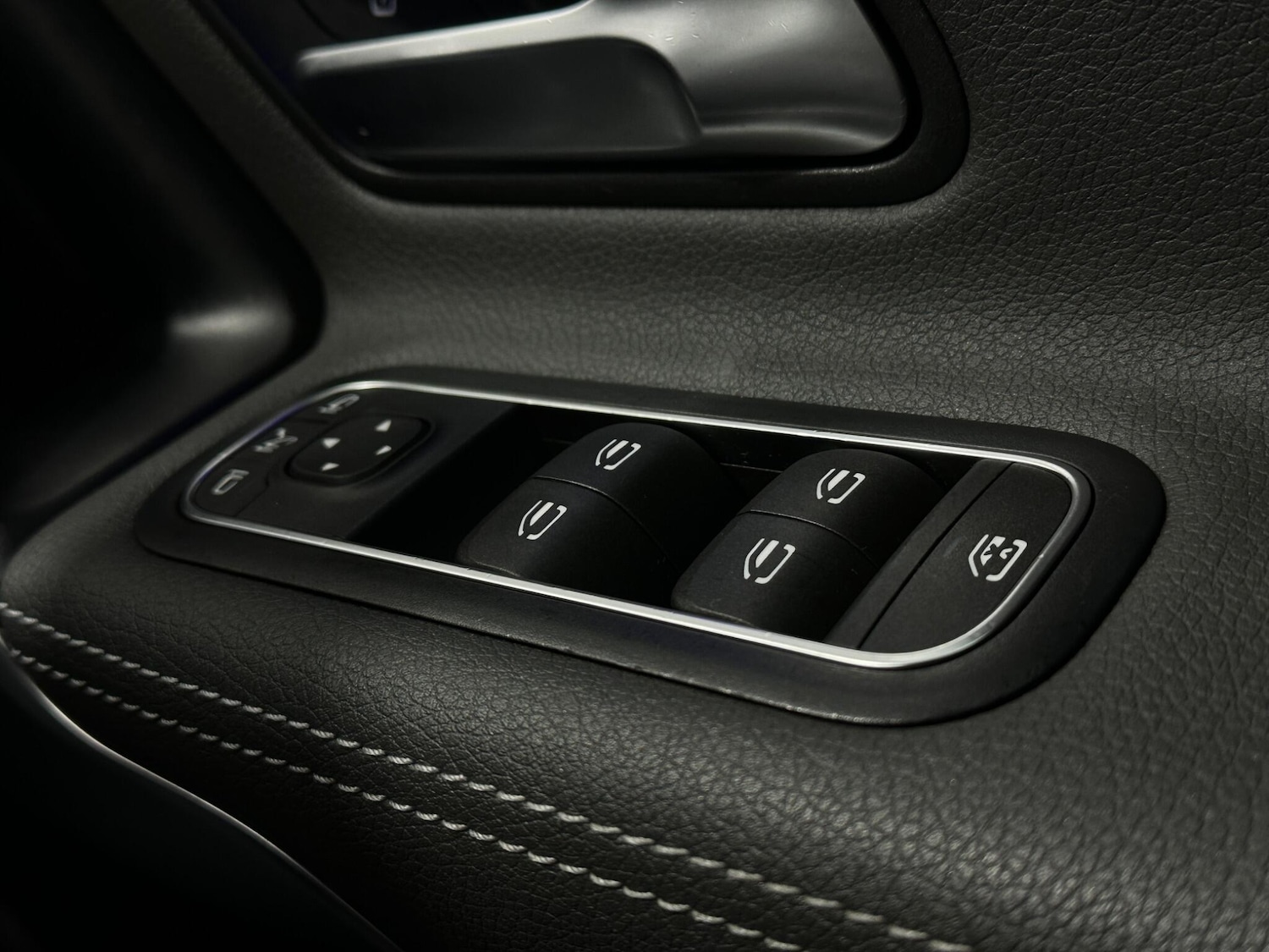 Used Mercedes-Benz CLA for sale - 77215438: Photo 18