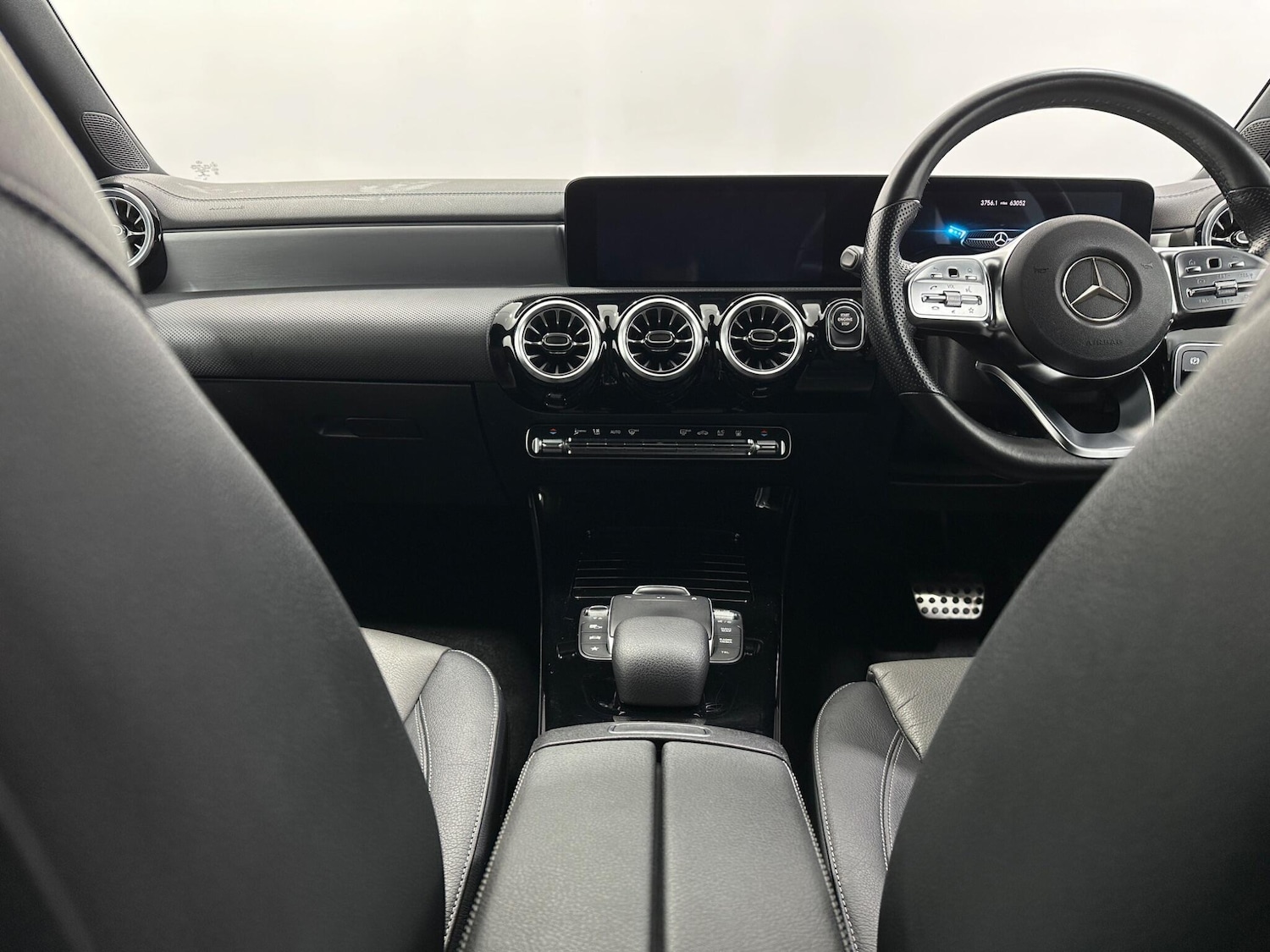 Used Mercedes-Benz CLA for sale - 77215438: Photo 19