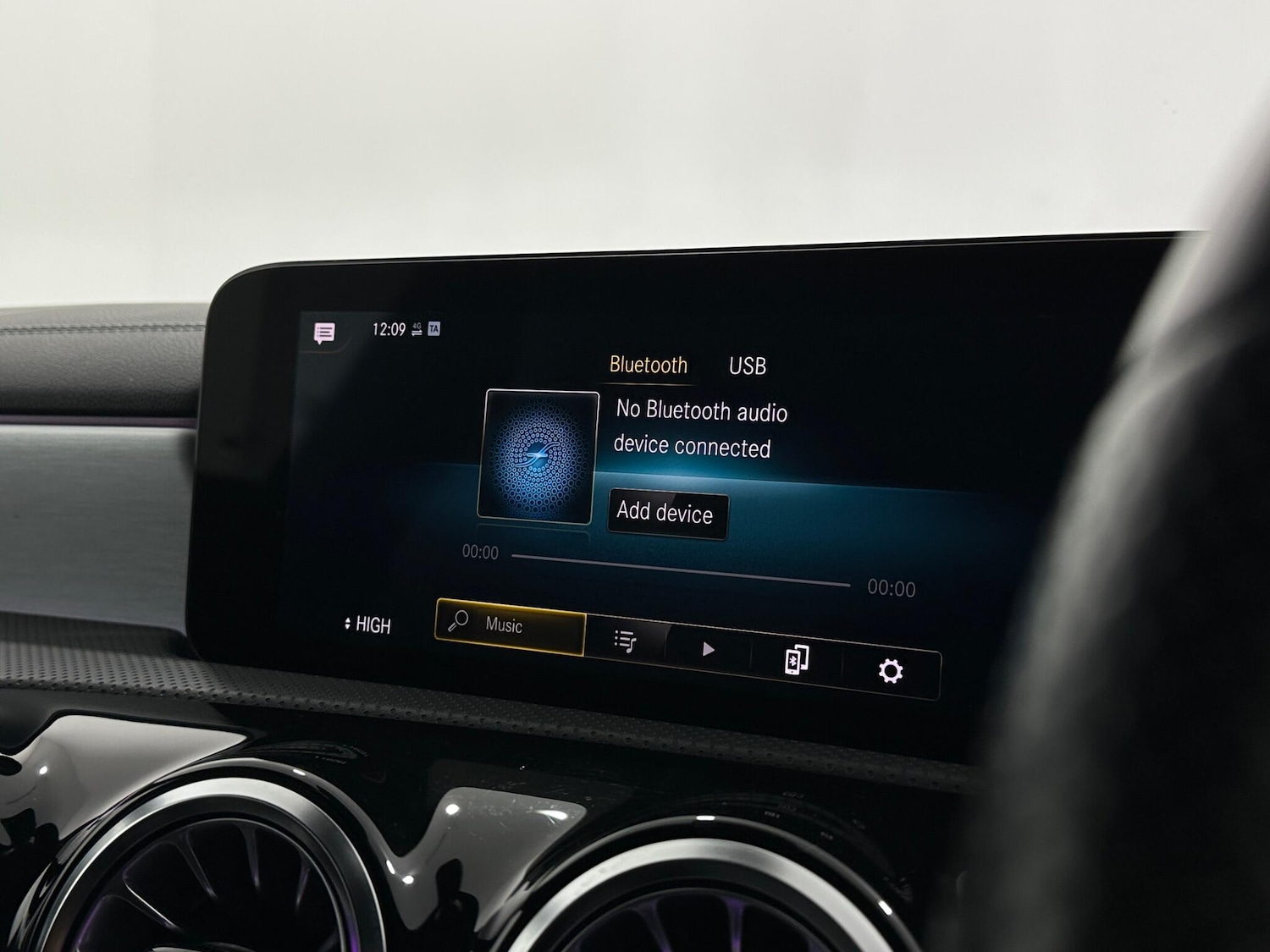 Used Mercedes-Benz CLA for sale - 77215438: Photo 25