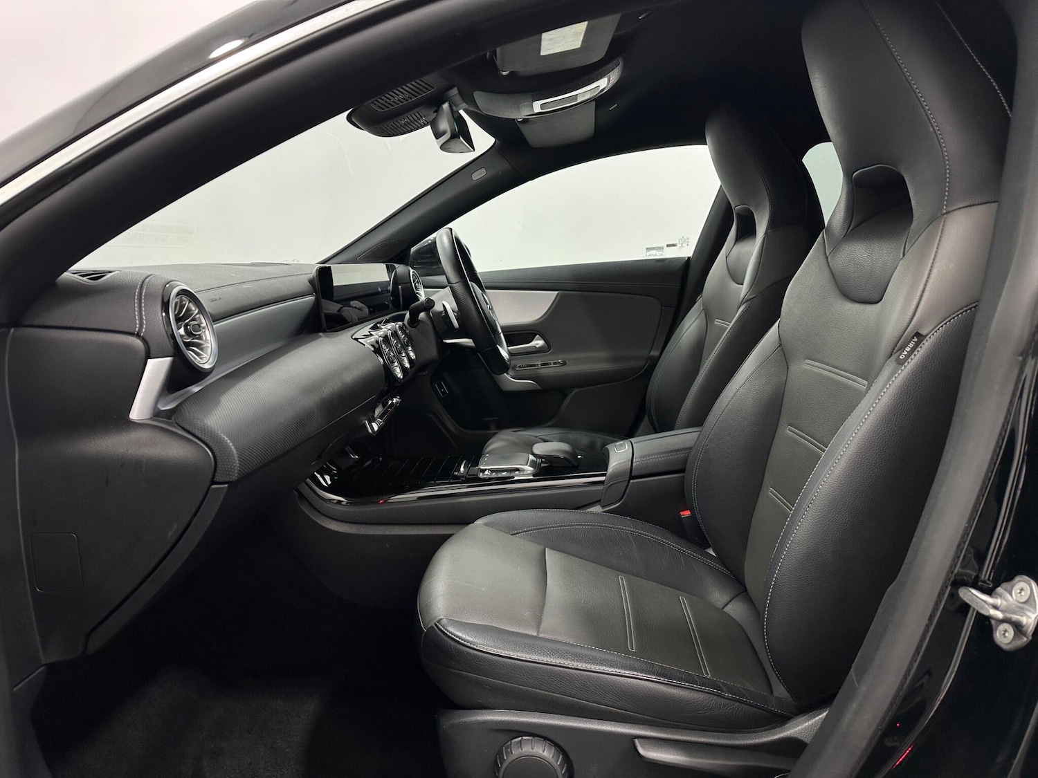 Used Mercedes-Benz CLA for sale - 77215438: Photo 35