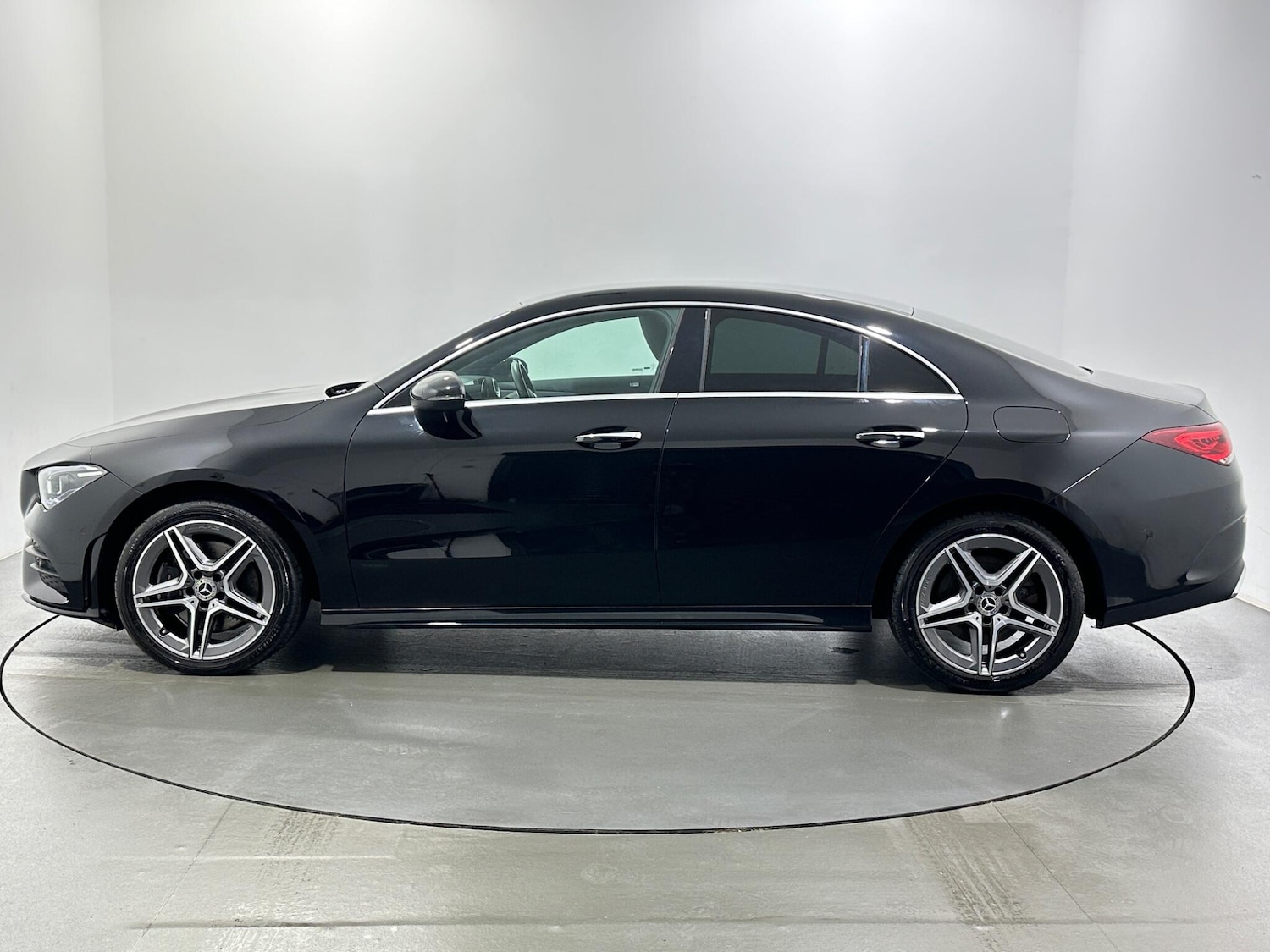 Used Mercedes-Benz CLA for sale - 77215438: Photo 5