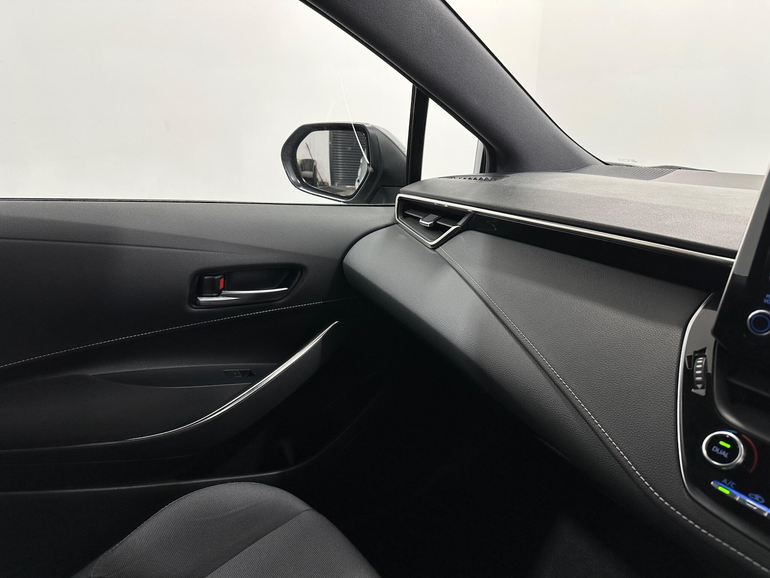 Used Toyota Corolla 2021 for sale - 77993603: Photo 27