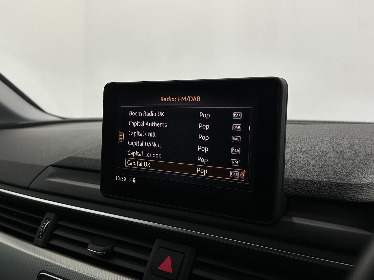 Used Audi A4 2019 for sale - 76878919: Photo 27