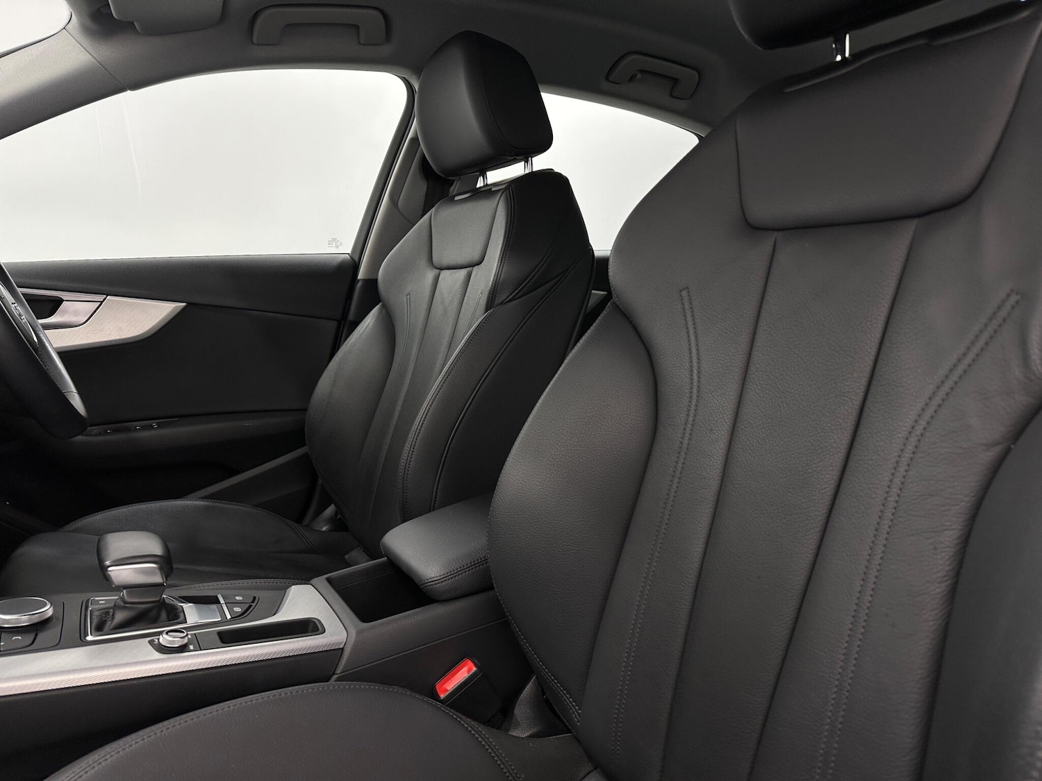 Used Audi A4 2019 for sale - 76878919: Photo 36