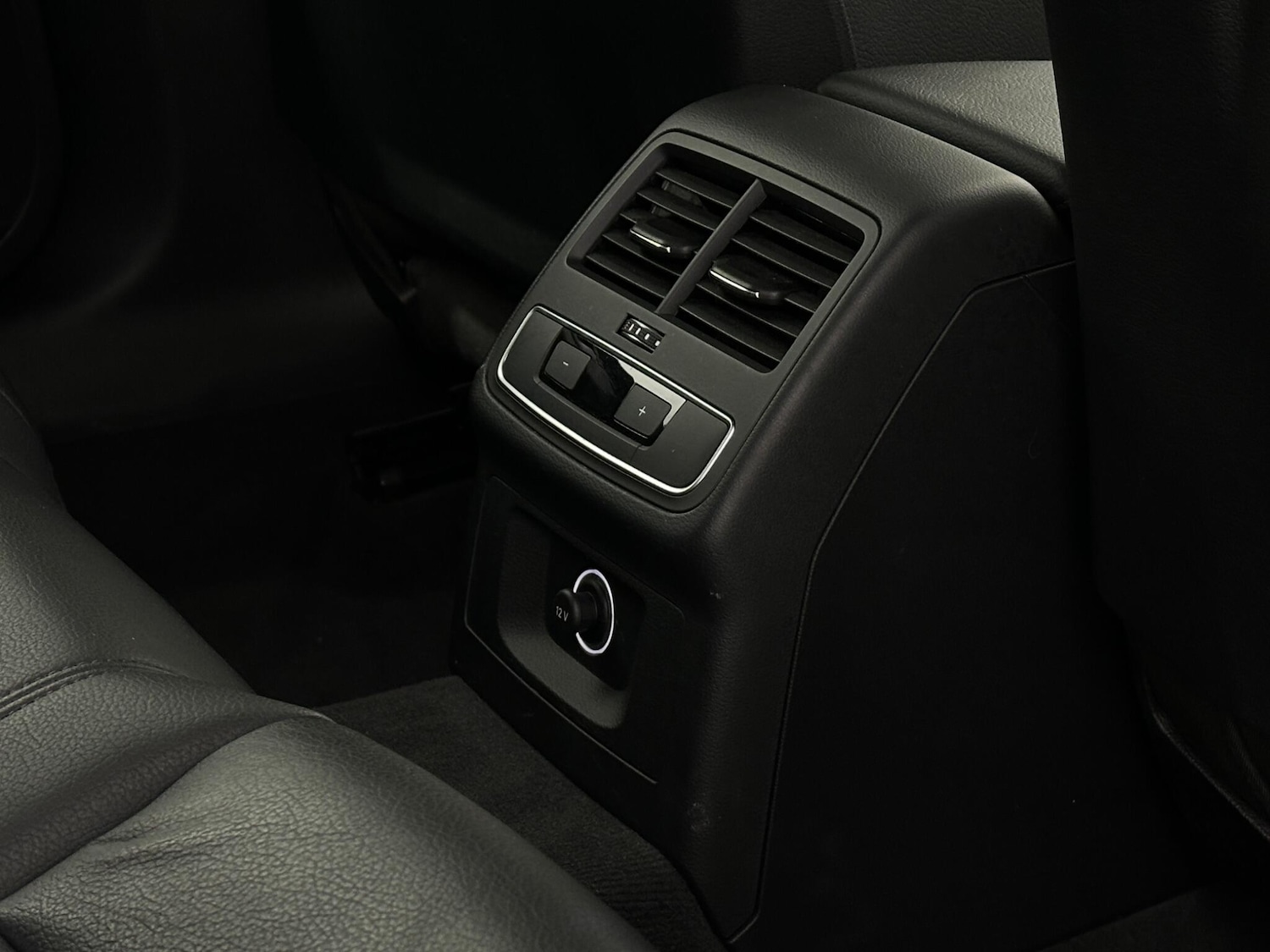 Used Audi A4 2019 for sale - 76878919: Photo 44