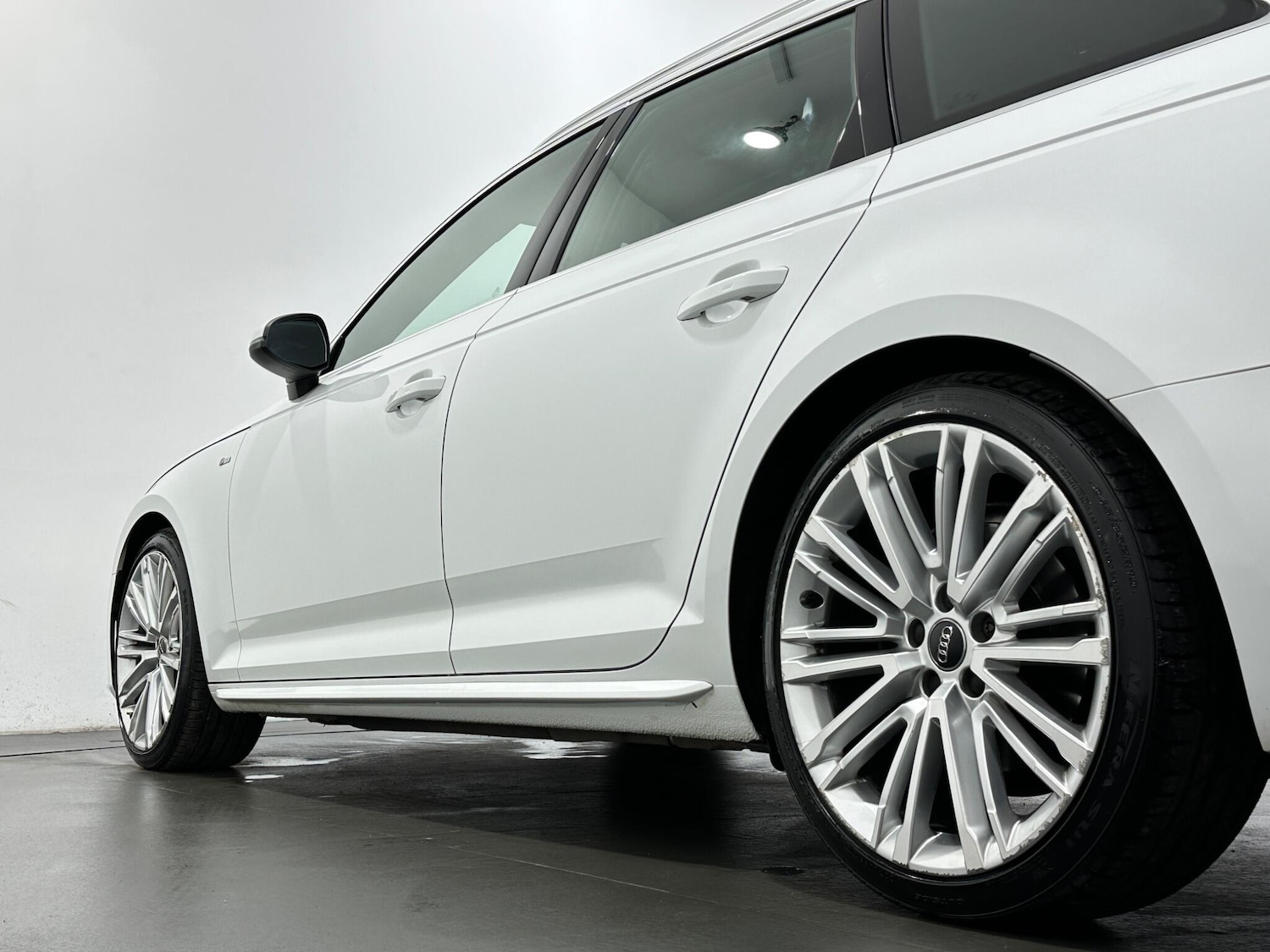 Used Audi A4 2019 for sale - 77131367: Photo 51