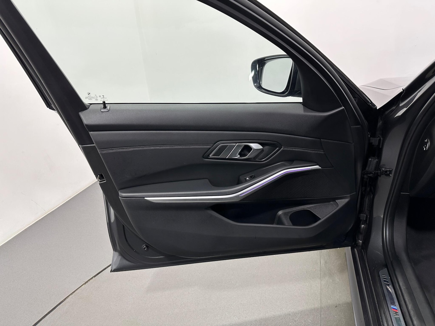 Used BMW 3 Series for sale - 76887410: Photo 37