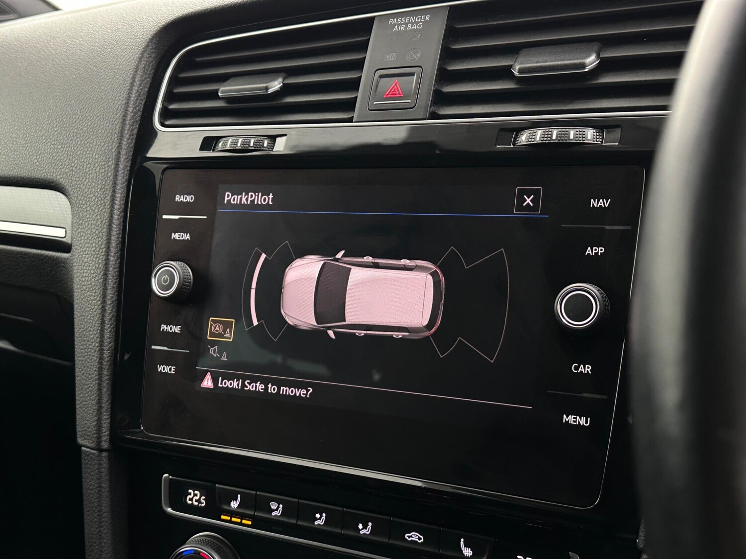 Used Volkswagen Golf 2018 for sale - 76878813: Photo 23