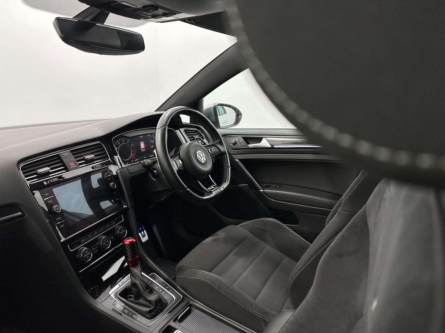 Used Volkswagen Golf 2018 for sale - 76878813: Photo 28