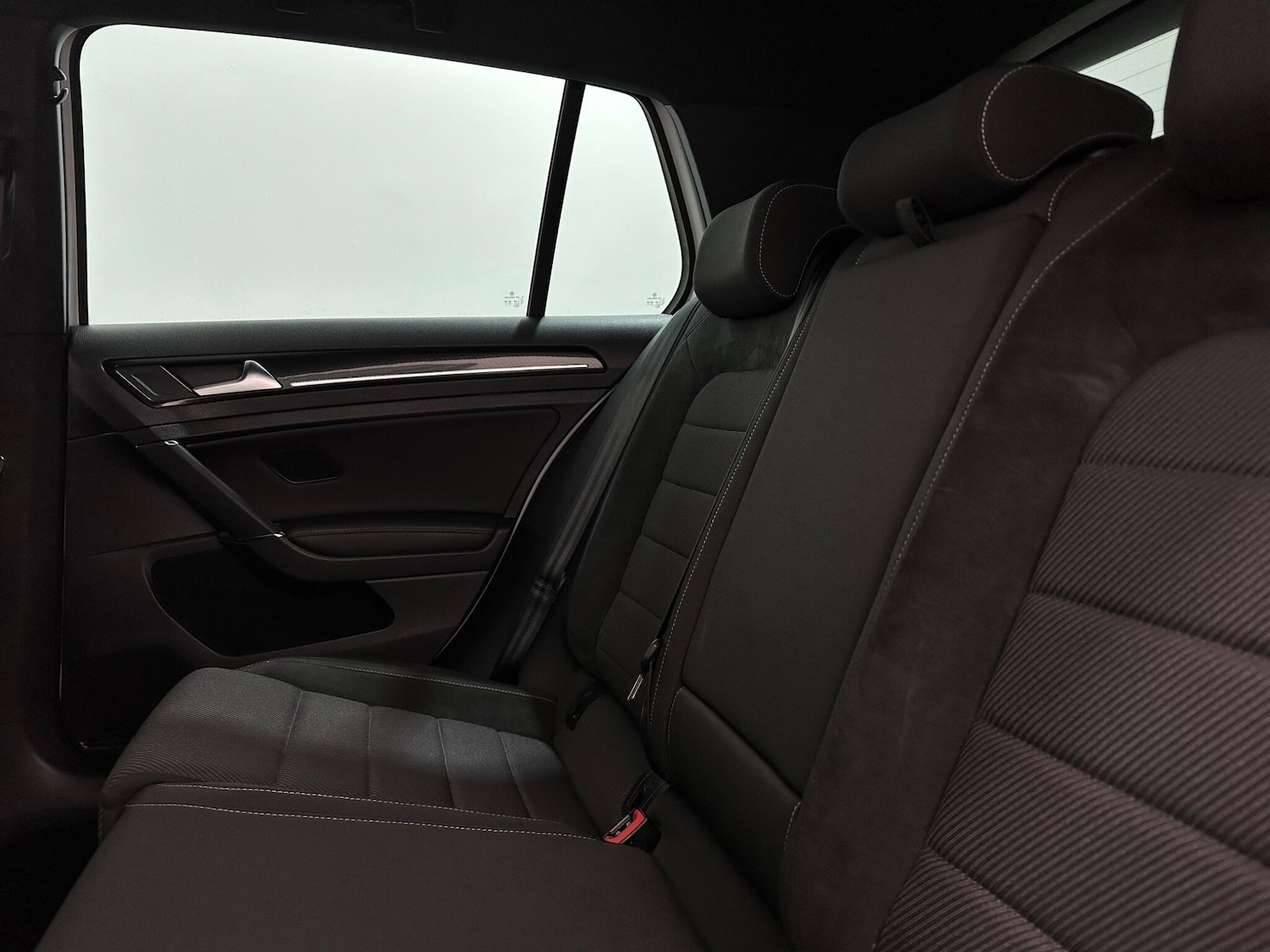 Used Volkswagen Golf 2018 for sale - 76878813: Photo 38