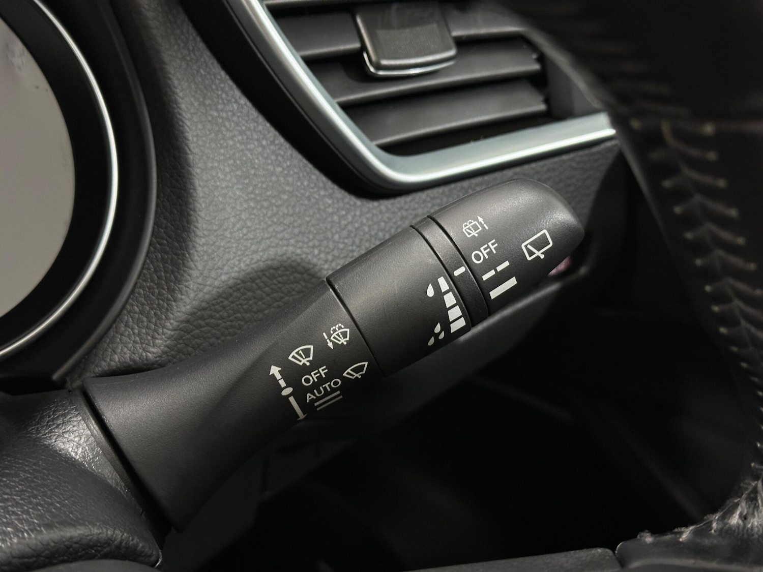 Used Nissan Qashqai 2018 for sale - 76878525: Photo 16