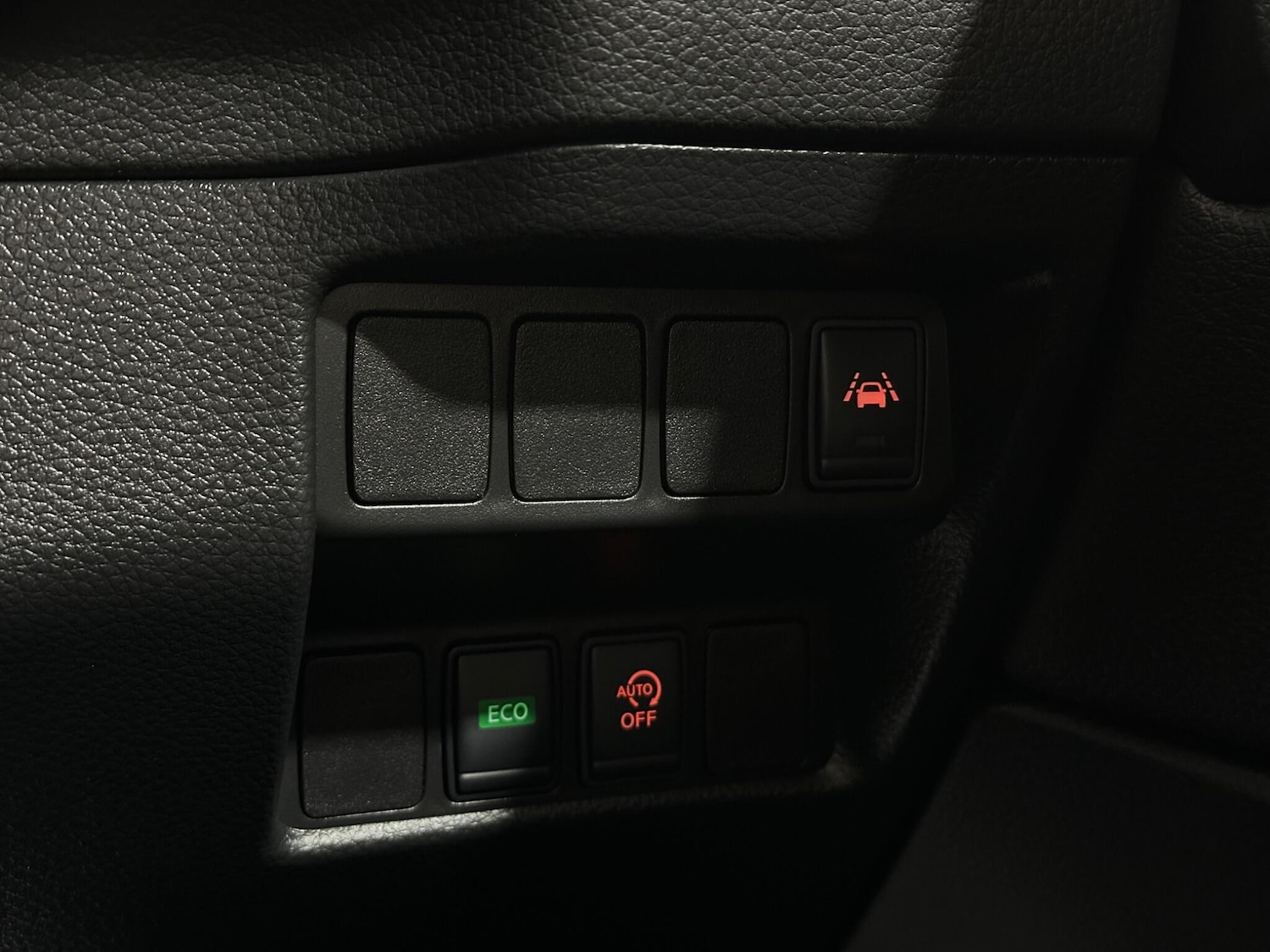 Used Nissan Qashqai 2018 for sale - 76878525: Photo 17