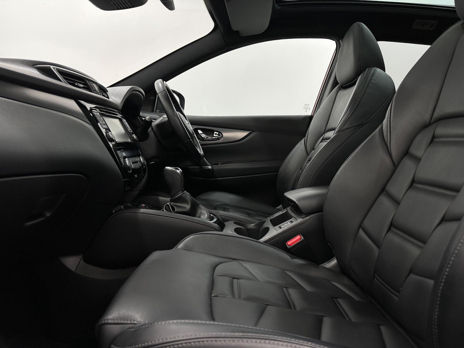 Used Nissan Qashqai 2018 for sale - 76878525: Photo 39