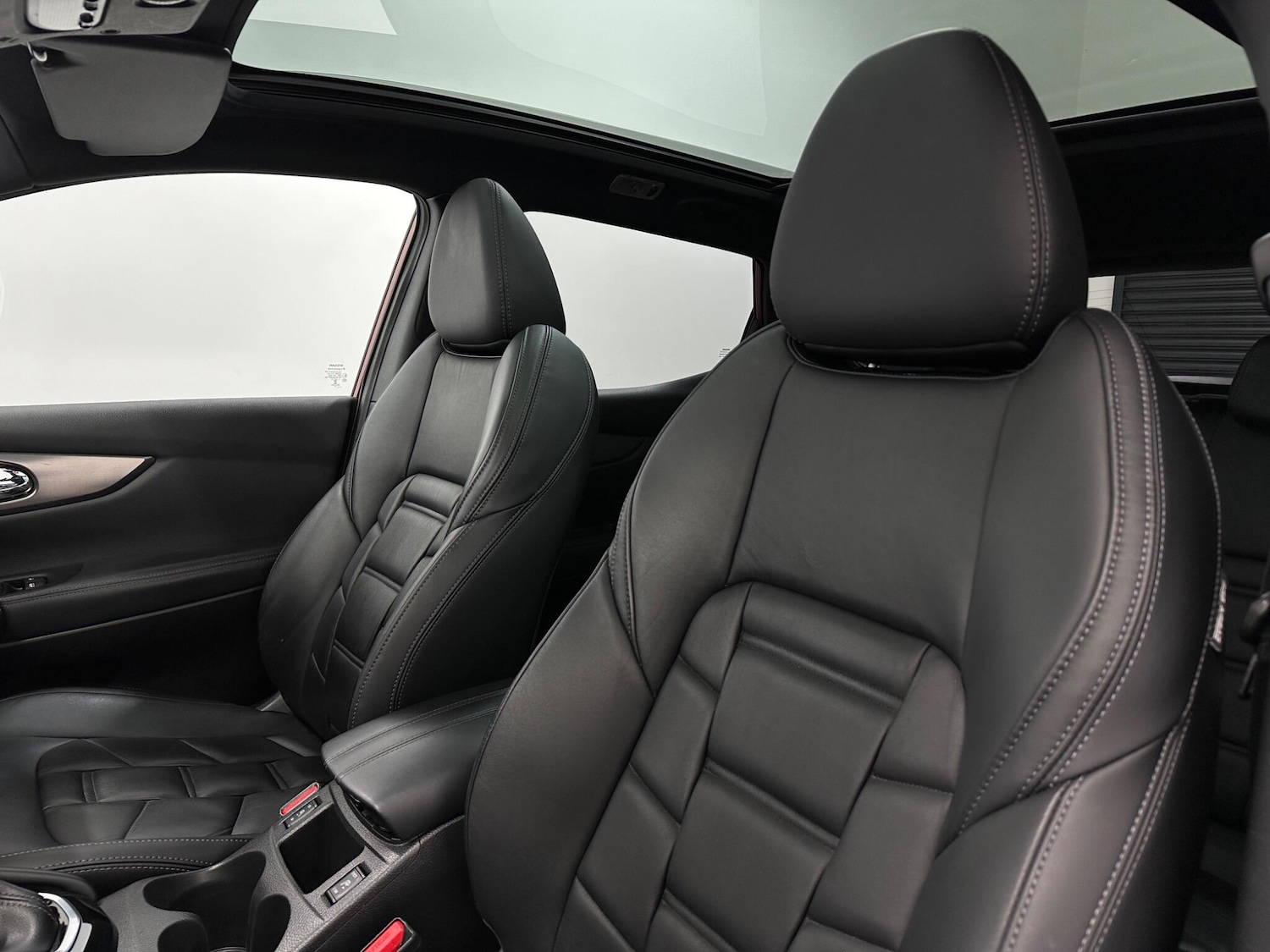 Used Nissan Qashqai 2018 for sale - 76878525: Photo 40