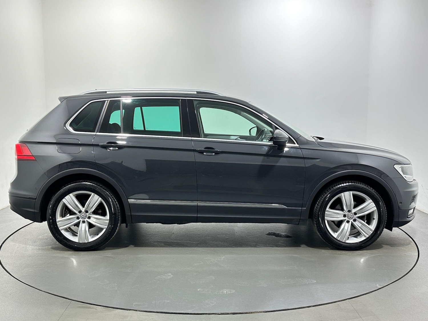 Used Volkswagen Tiguan 2020 for sale - 77266974: Photo 9