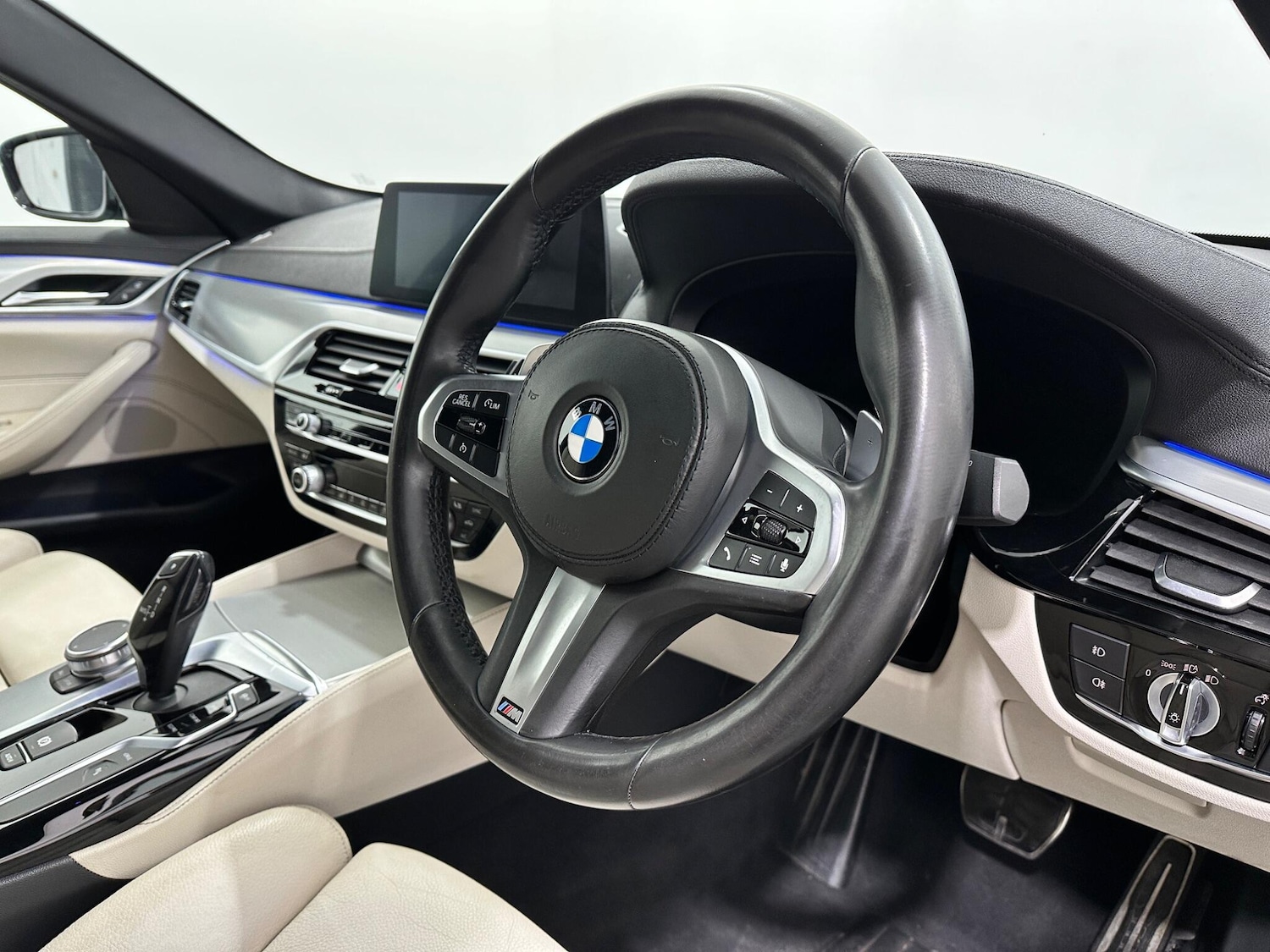 Used BMW 5 Series 2019 for sale - 77854132: Photo 10