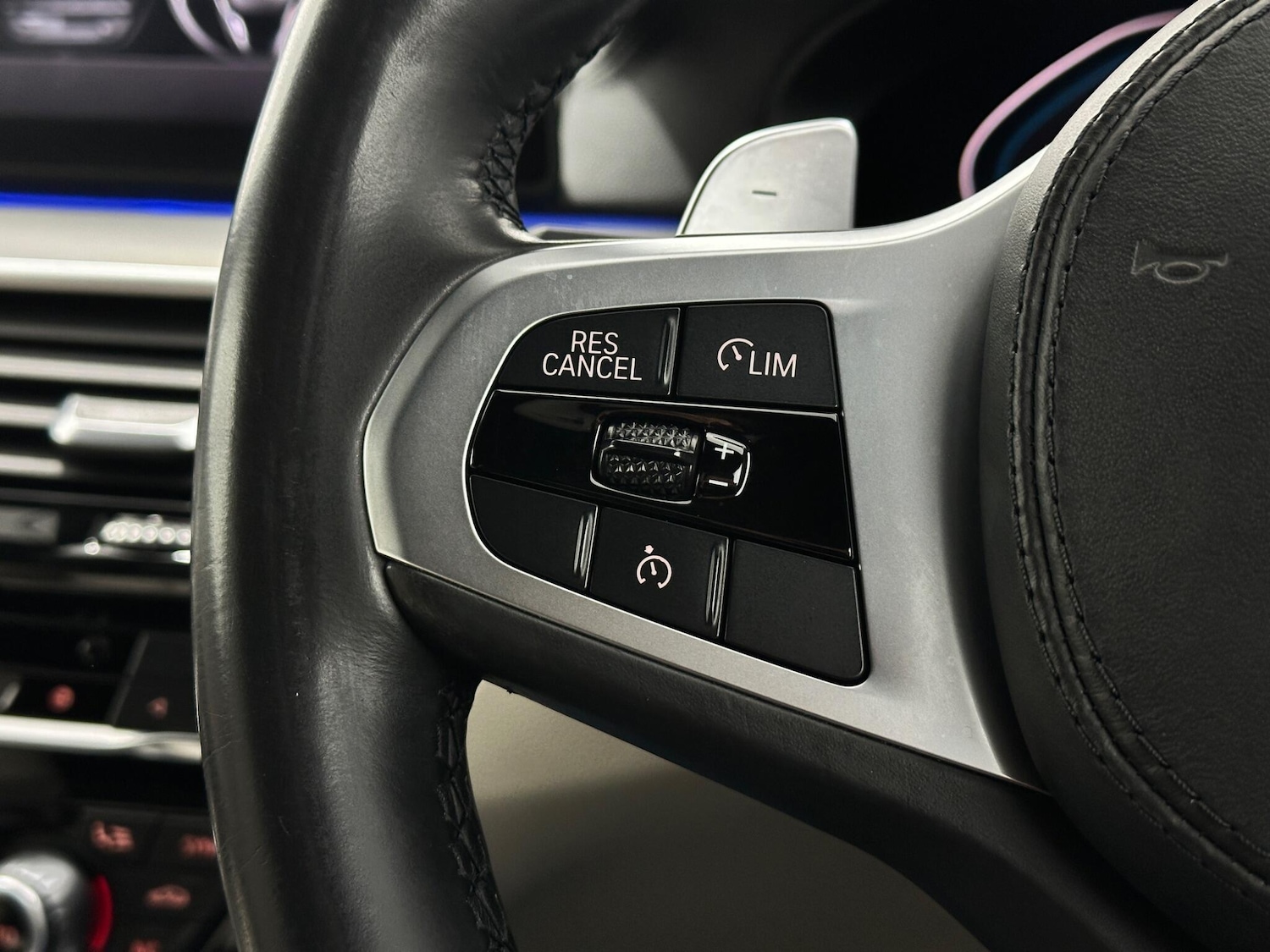 Used BMW 5 Series 2019 for sale - 77854132: Photo 14