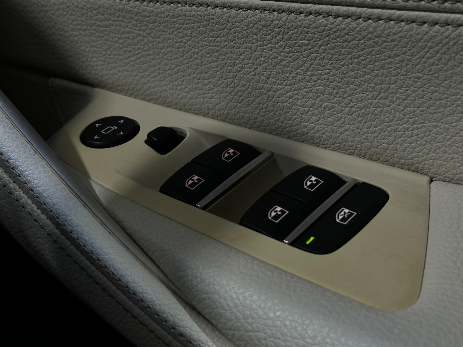 Used BMW 5 Series 2019 for sale - 77854132: Photo 18