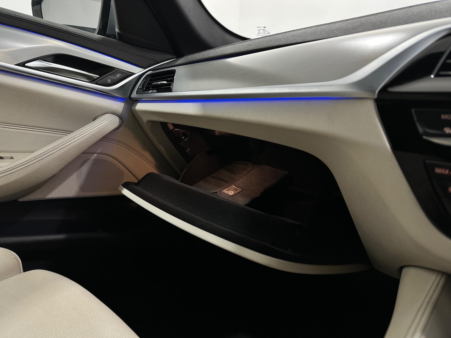 Used BMW 5 Series 2019 for sale - 77854132: Photo 28