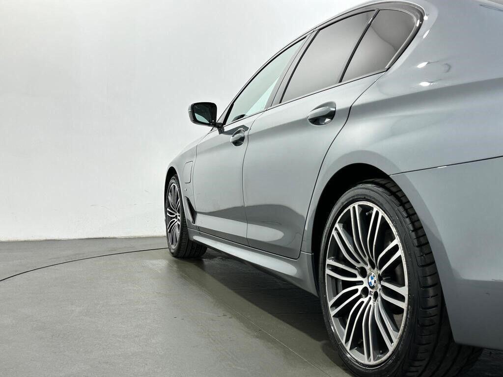 Used BMW 5 Series 2019 for sale - 77854132: Photo 46