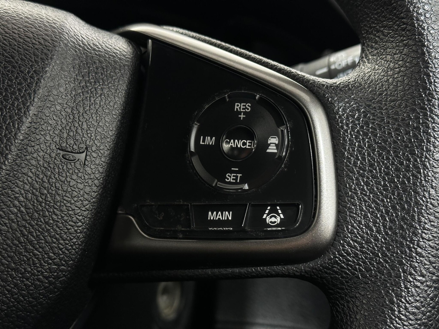 Used Honda Civic 2018 for sale - 76878560: Photo 15