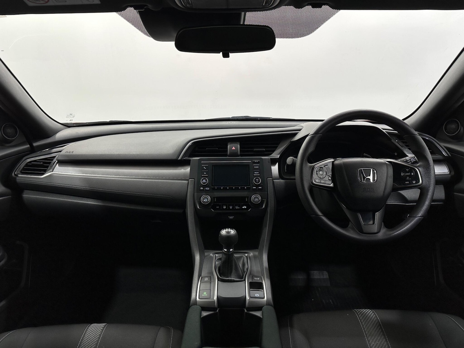 Used Honda Civic 2018 for sale - 76878560: Photo 19