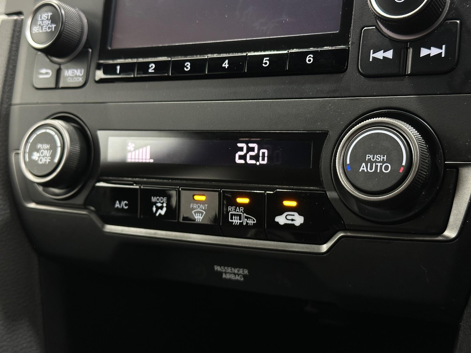 Used Honda Civic 2018 for sale - 76878560: Photo 21