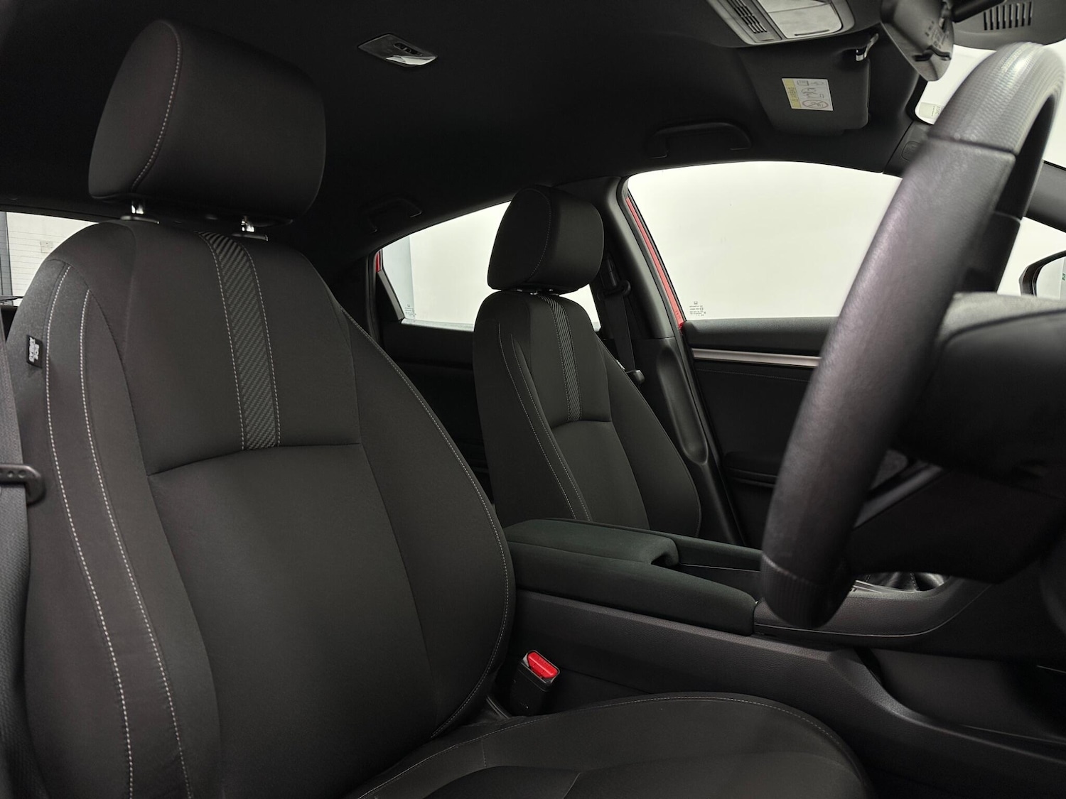 Used Honda Civic 2018 for sale - 76878560: Photo 30