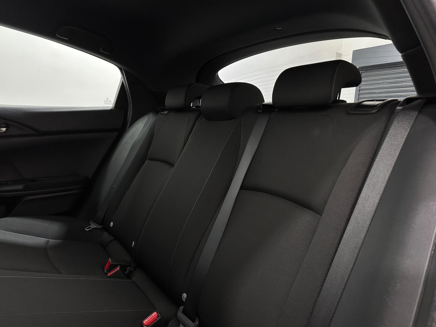 Used Honda Civic 2018 for sale - 76878560: Photo 36