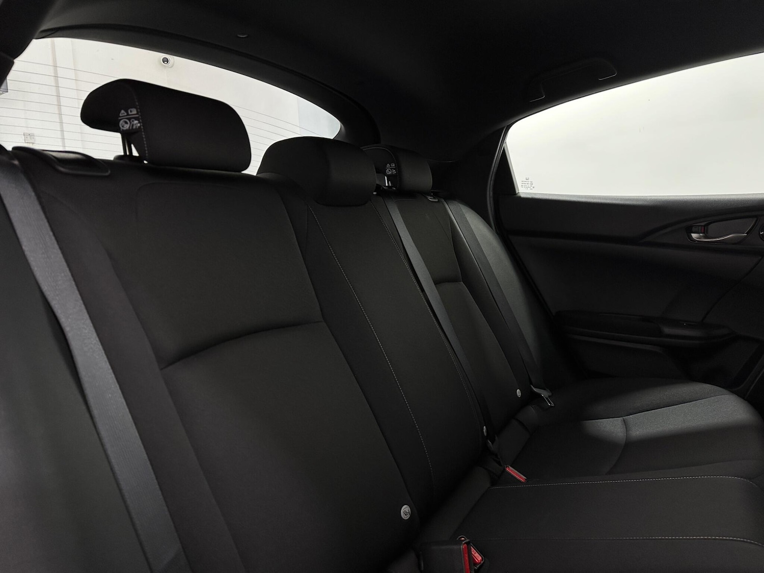 Used Honda Civic 2018 for sale - 76878560: Photo 39