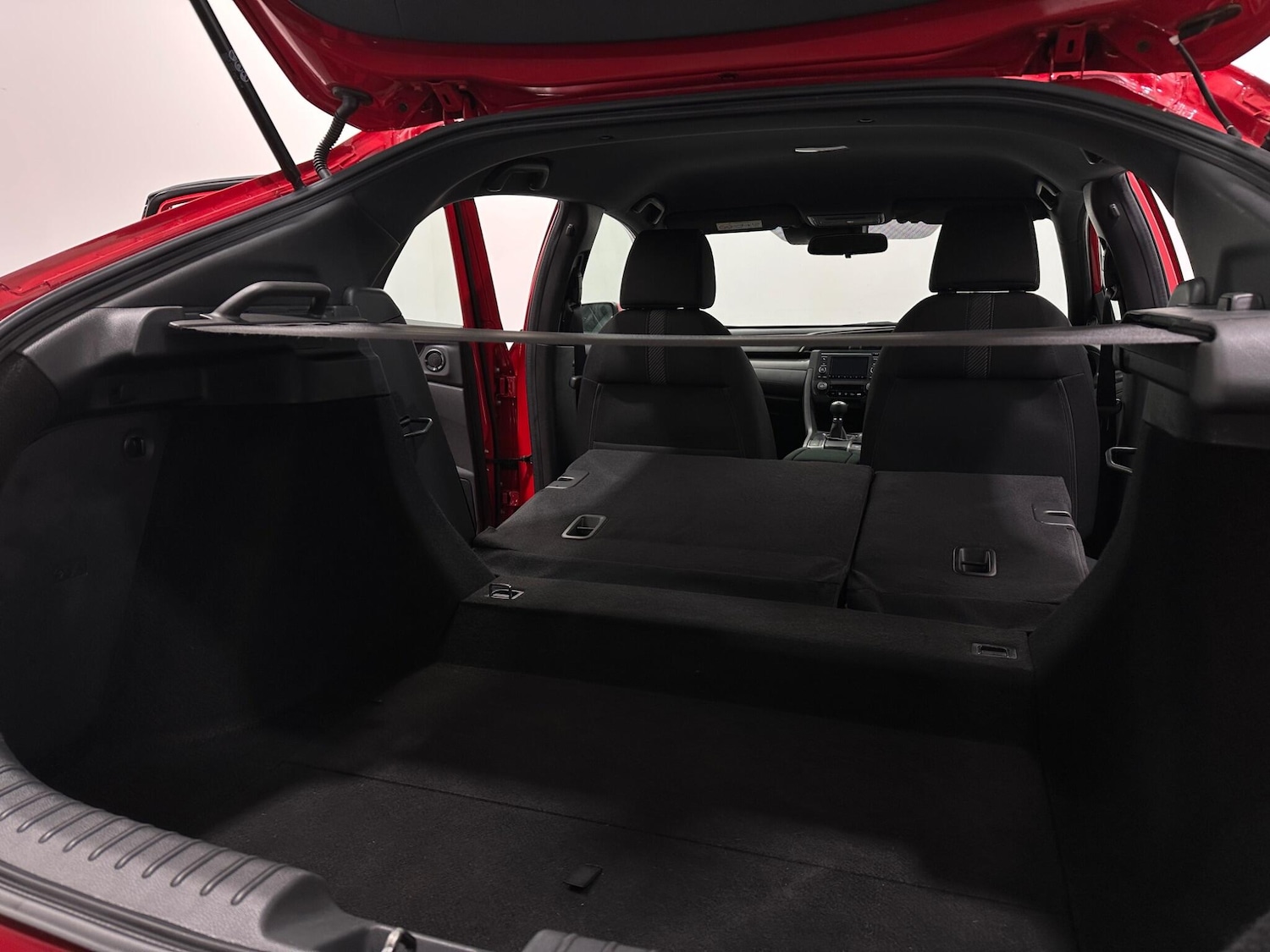 Used Honda Civic 2018 for sale - 76878560: Photo 42