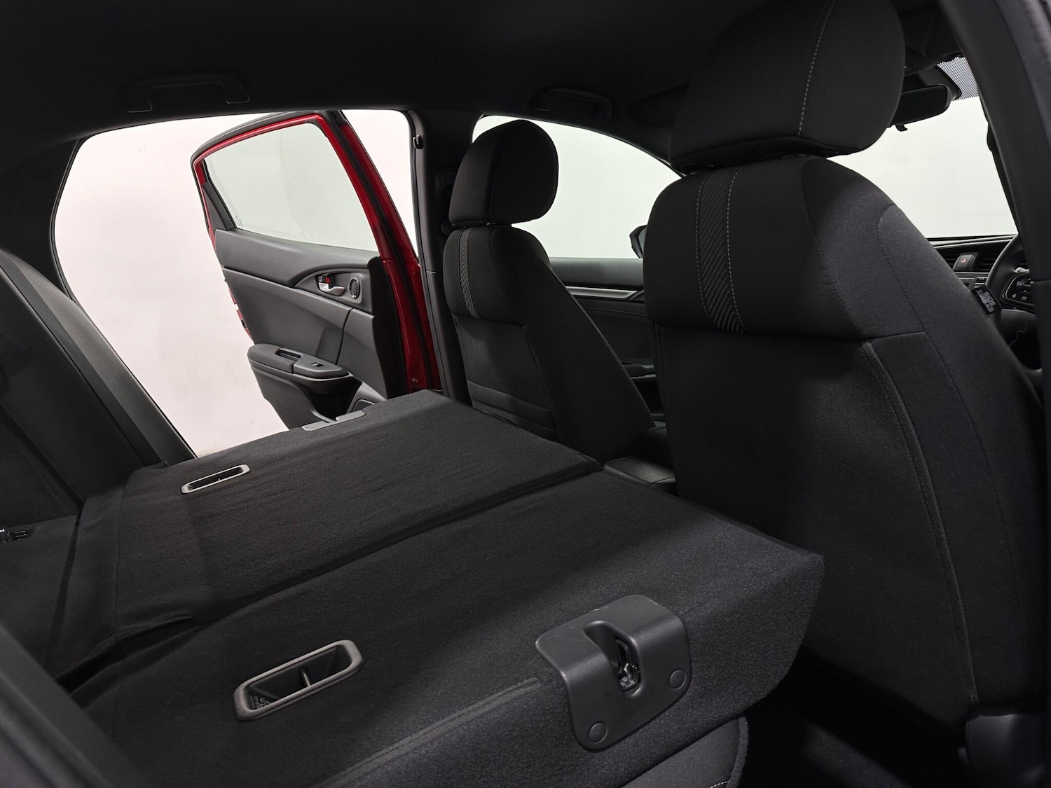 Used Honda Civic 2018 for sale - 76878560: Photo 43