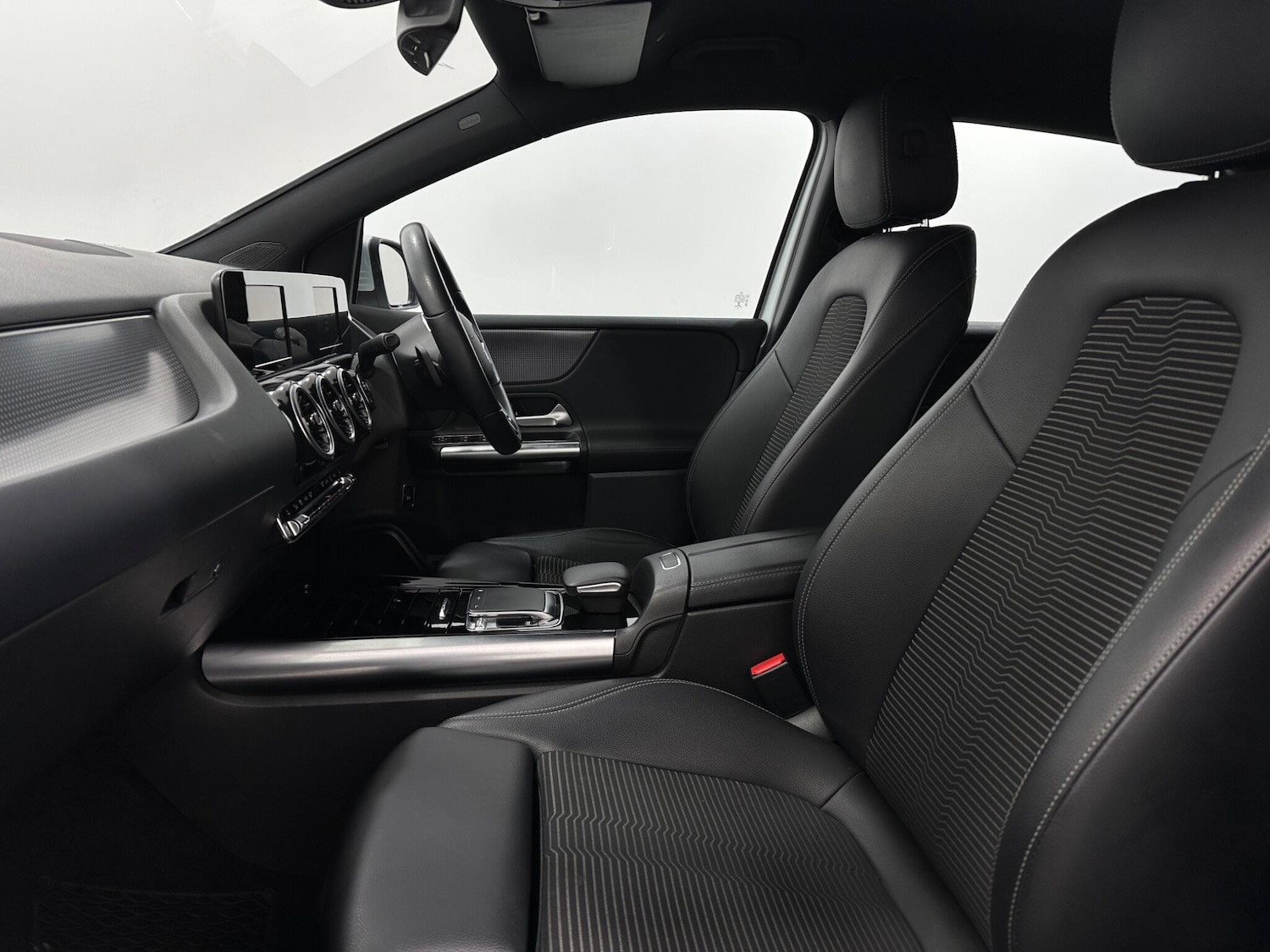 Used Mercedes-Benz B Class for sale - 77538292: Photo 35