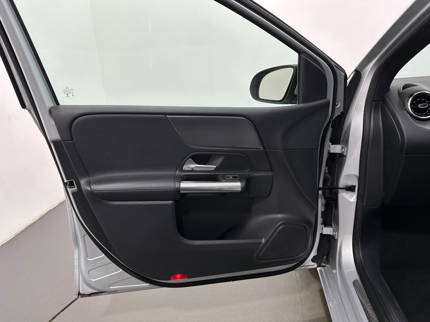 Used Mercedes-Benz B Class for sale - 77538292: Photo 37