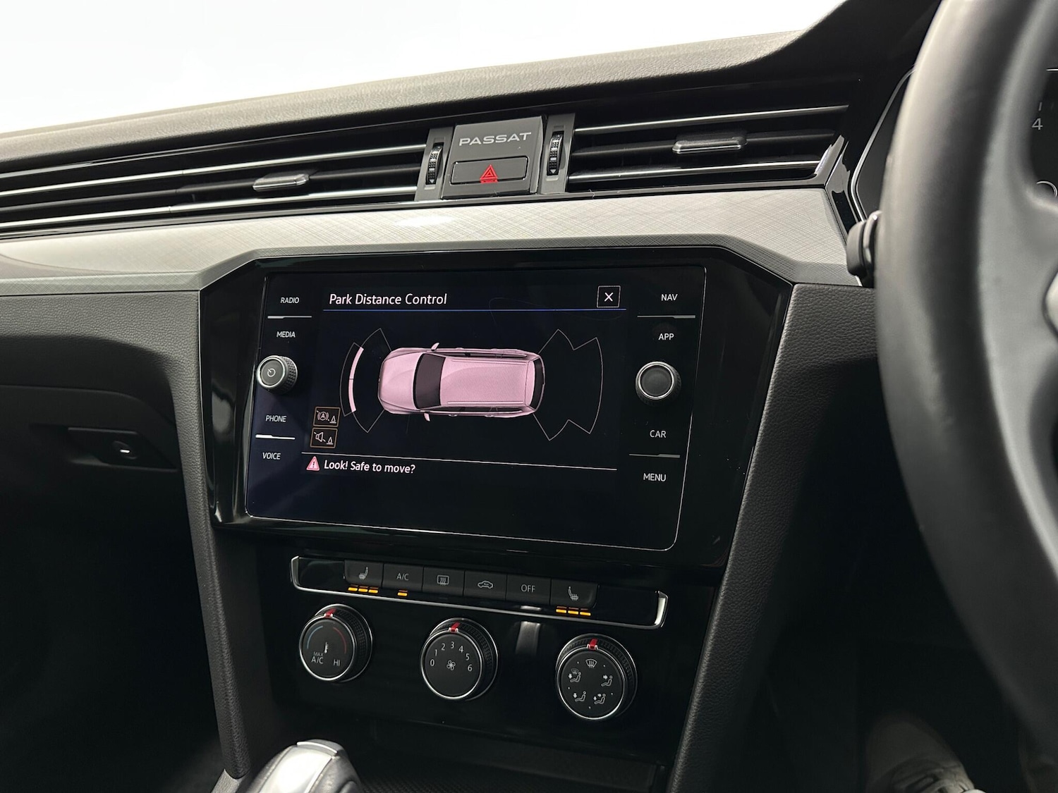 Used Volkswagen Passat for sale - 77190556: Photo 22