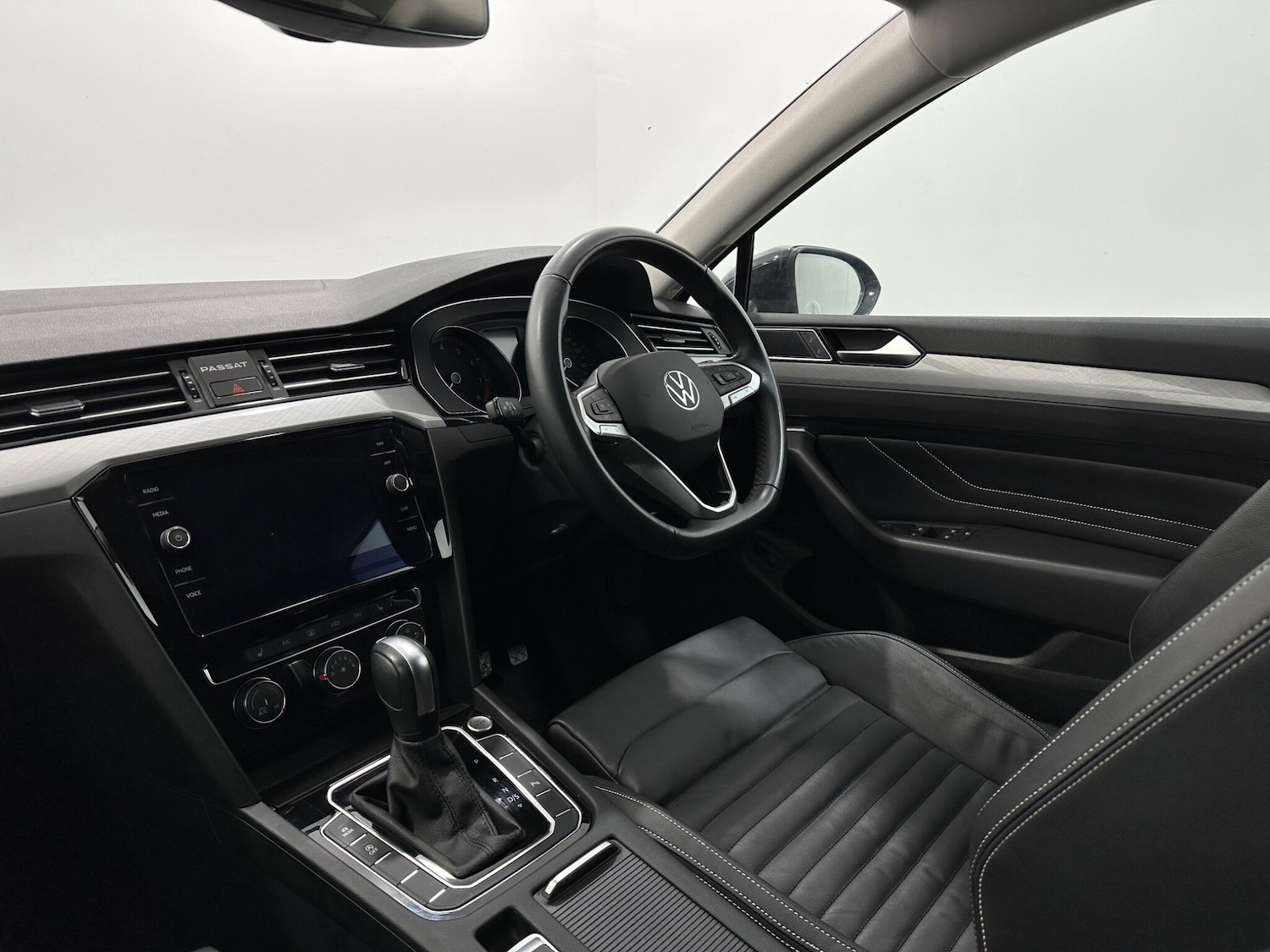 Used Volkswagen Passat for sale - 77190556: Photo 29