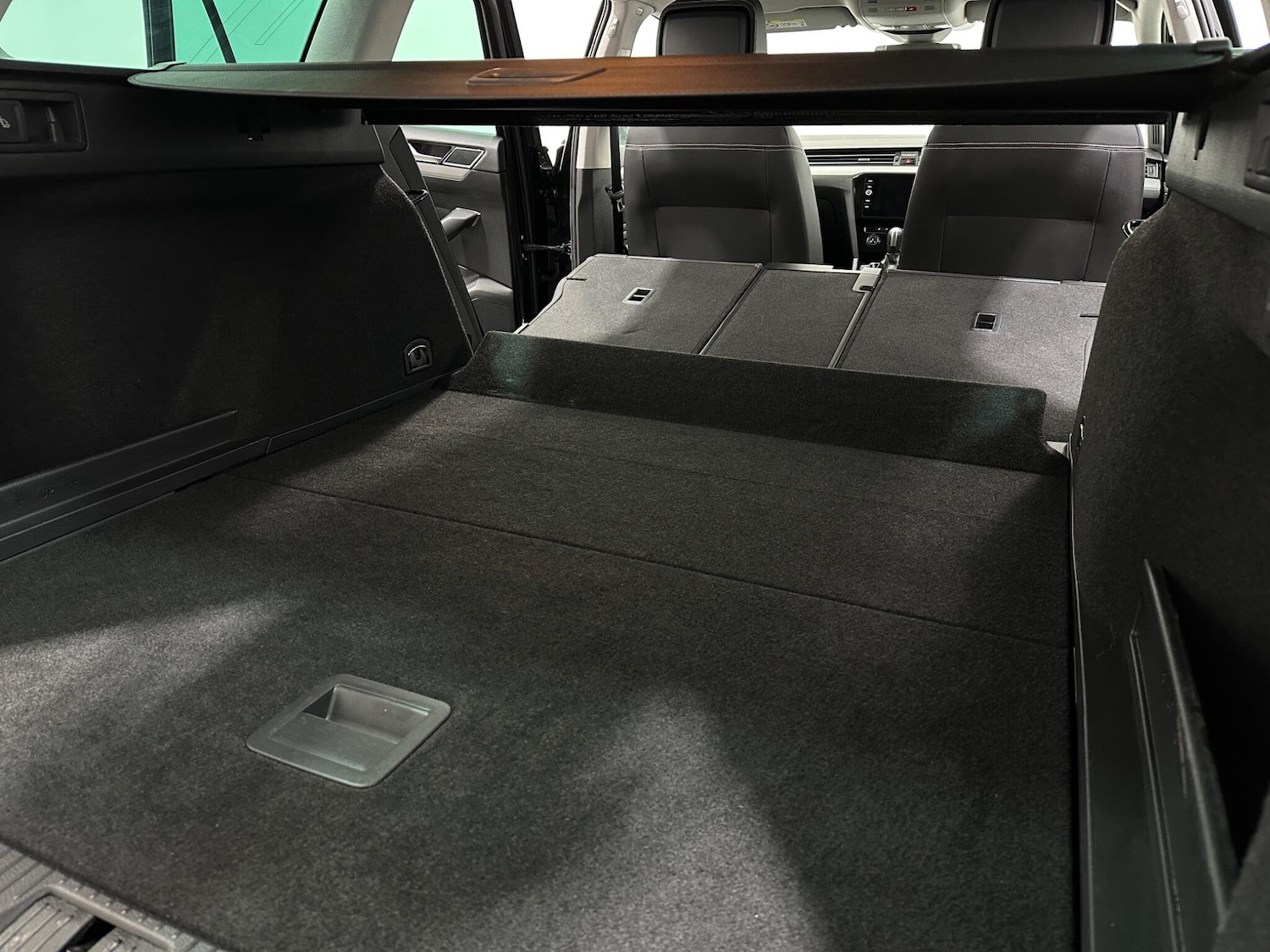 Used Volkswagen Passat for sale - 77190556: Photo 43