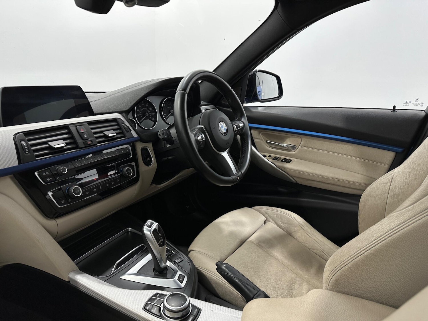 Used BMW 3 Series 2018 for sale - 78171067: Photo 31