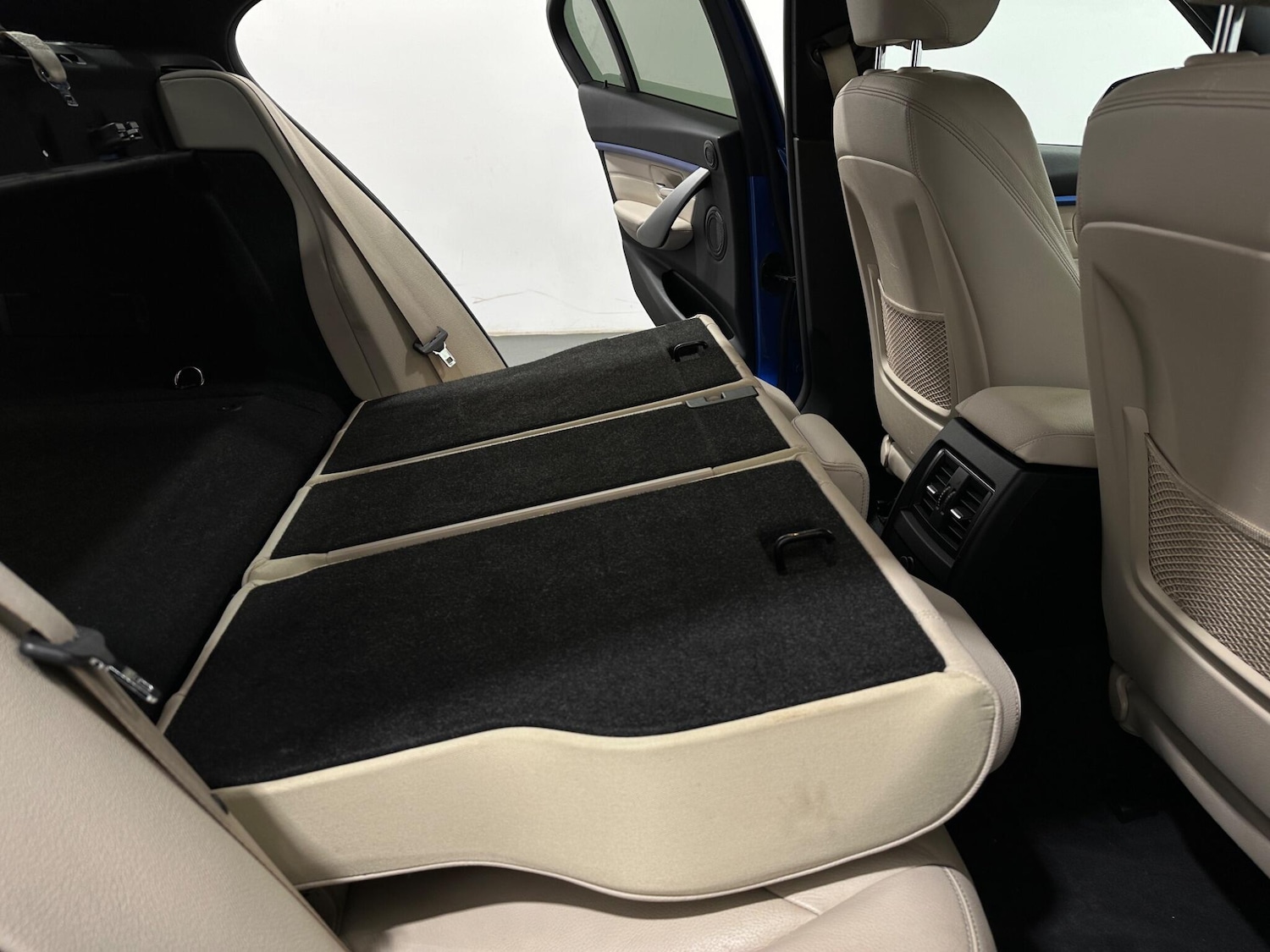 Used BMW 3 Series 2018 for sale - 78171067: Photo 46