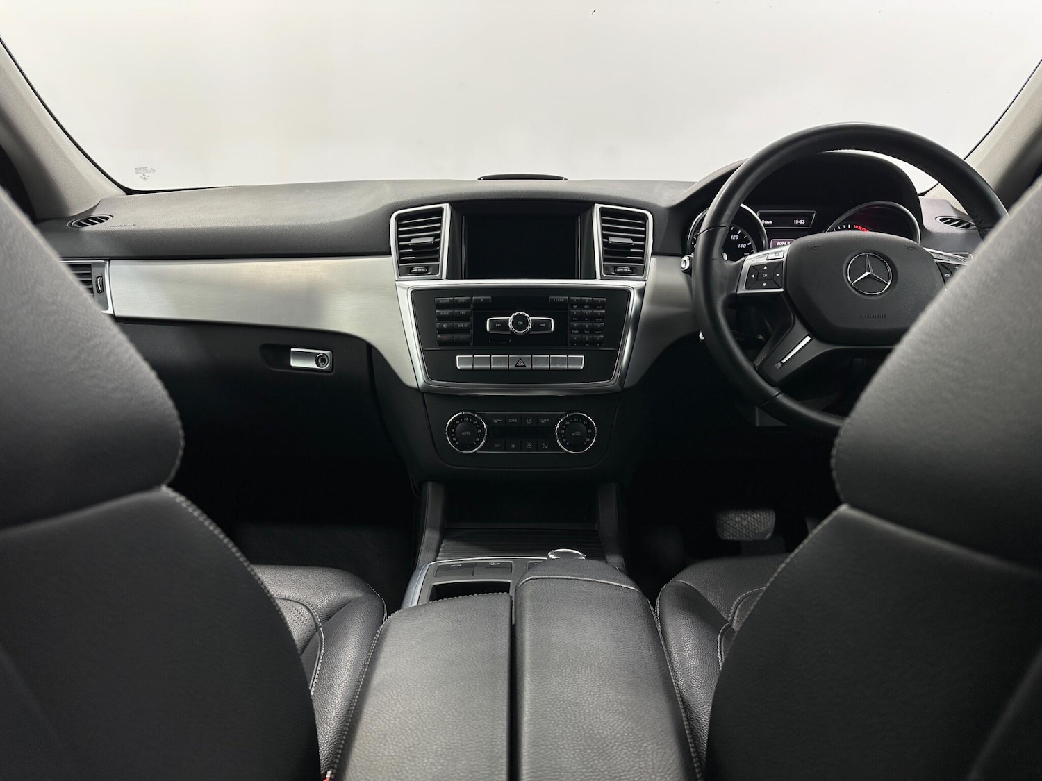 Used Mercedes-Benz M Class 2013 for sale - 77066391: Photo 19