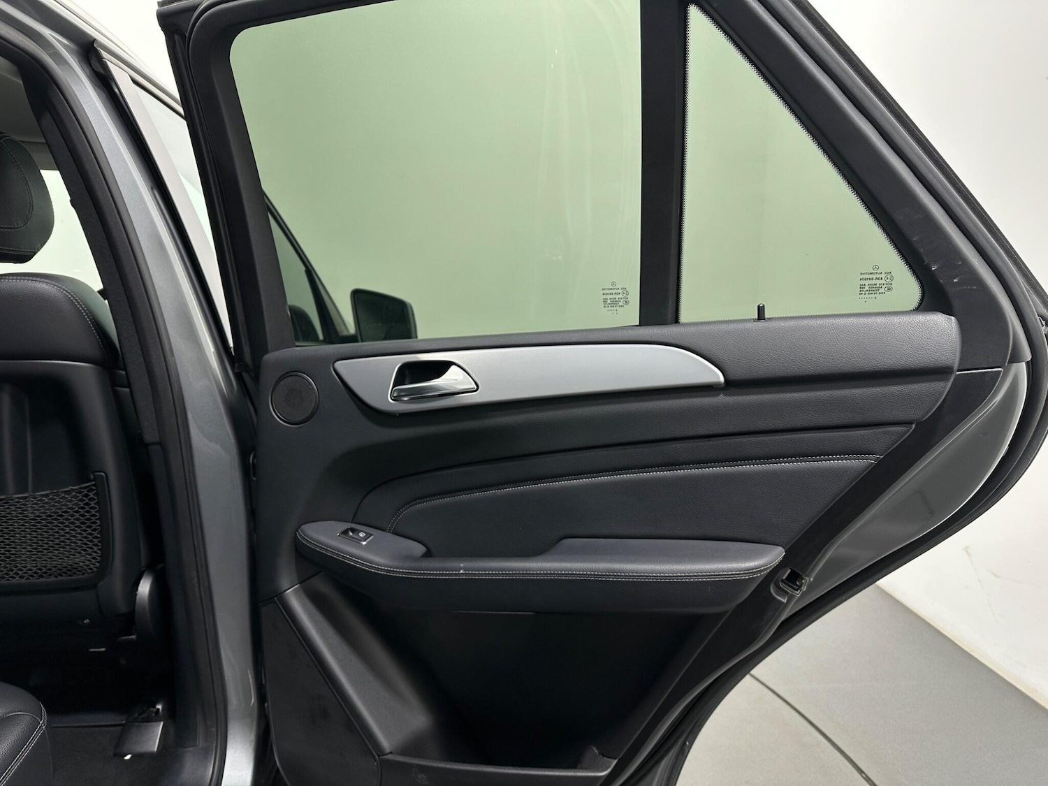 Used Mercedes-Benz M Class 2013 for sale - 77066391: Photo 45