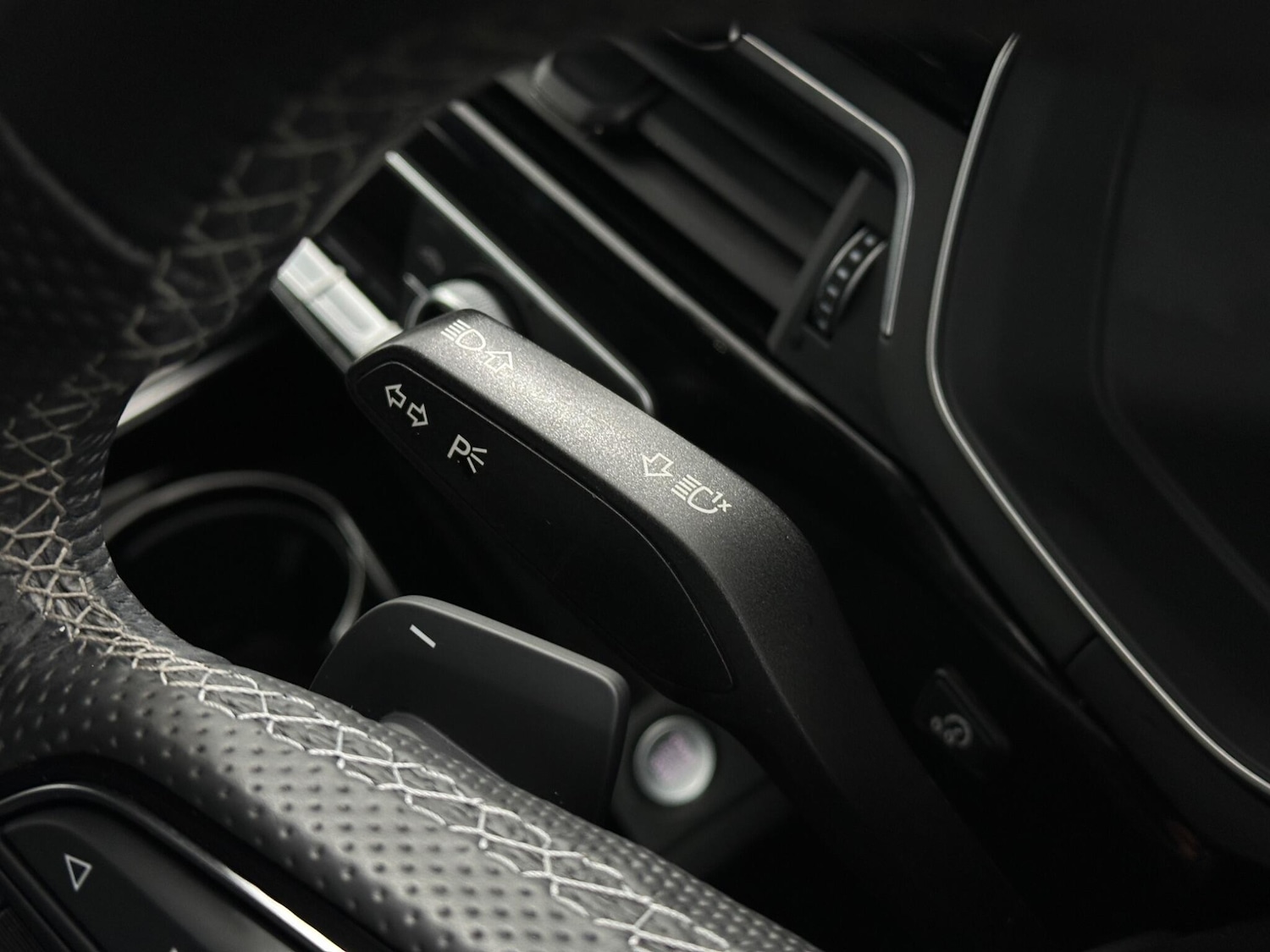 Used Audi A4 2020 for sale - 76952838: Photo 13