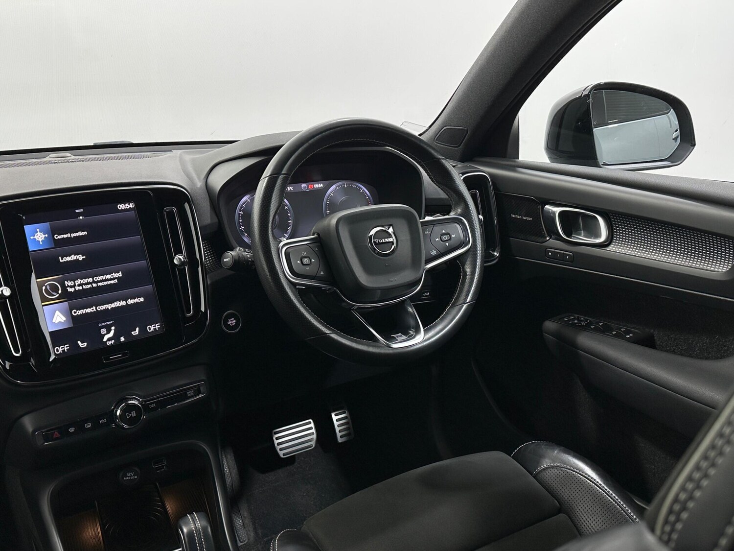 Used Volvo XC40 2018 for sale - 77993376: Photo 12