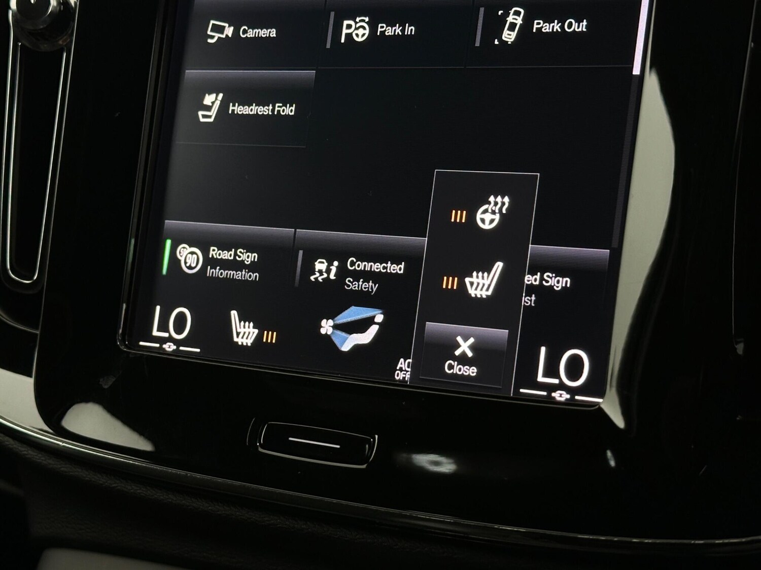 Used Volvo XC40 2018 for sale - 77993376: Photo 28