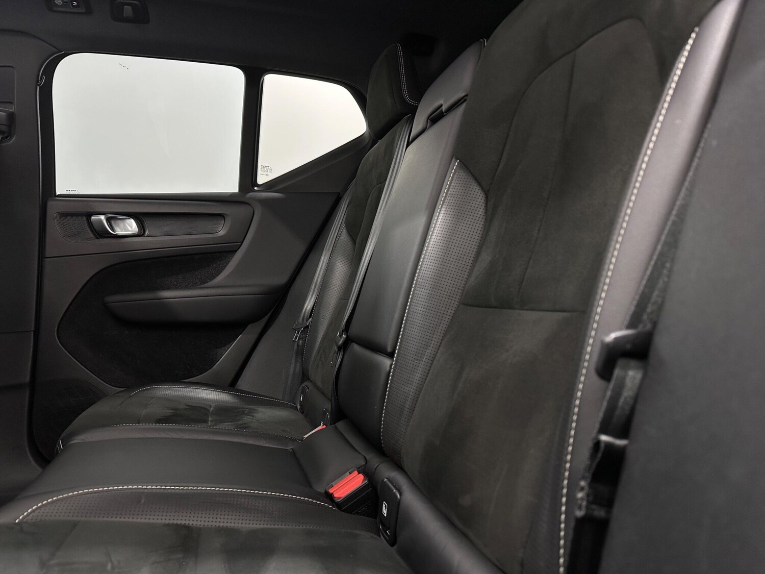 Used Volvo XC40 2018 for sale - 77993376: Photo 42