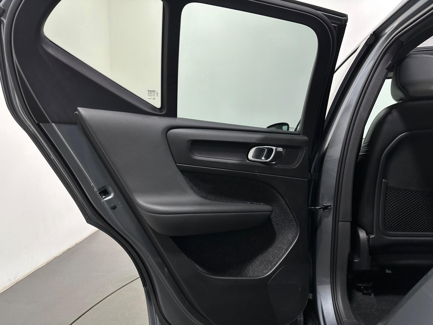 Used Volvo XC40 2018 for sale - 77993376: Photo 43